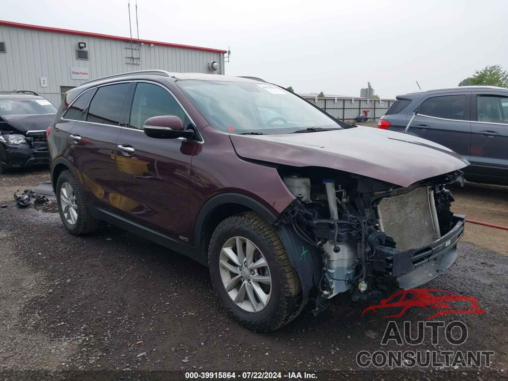 KIA SORENTO 2017 - 5XYPGDA38HG199525
