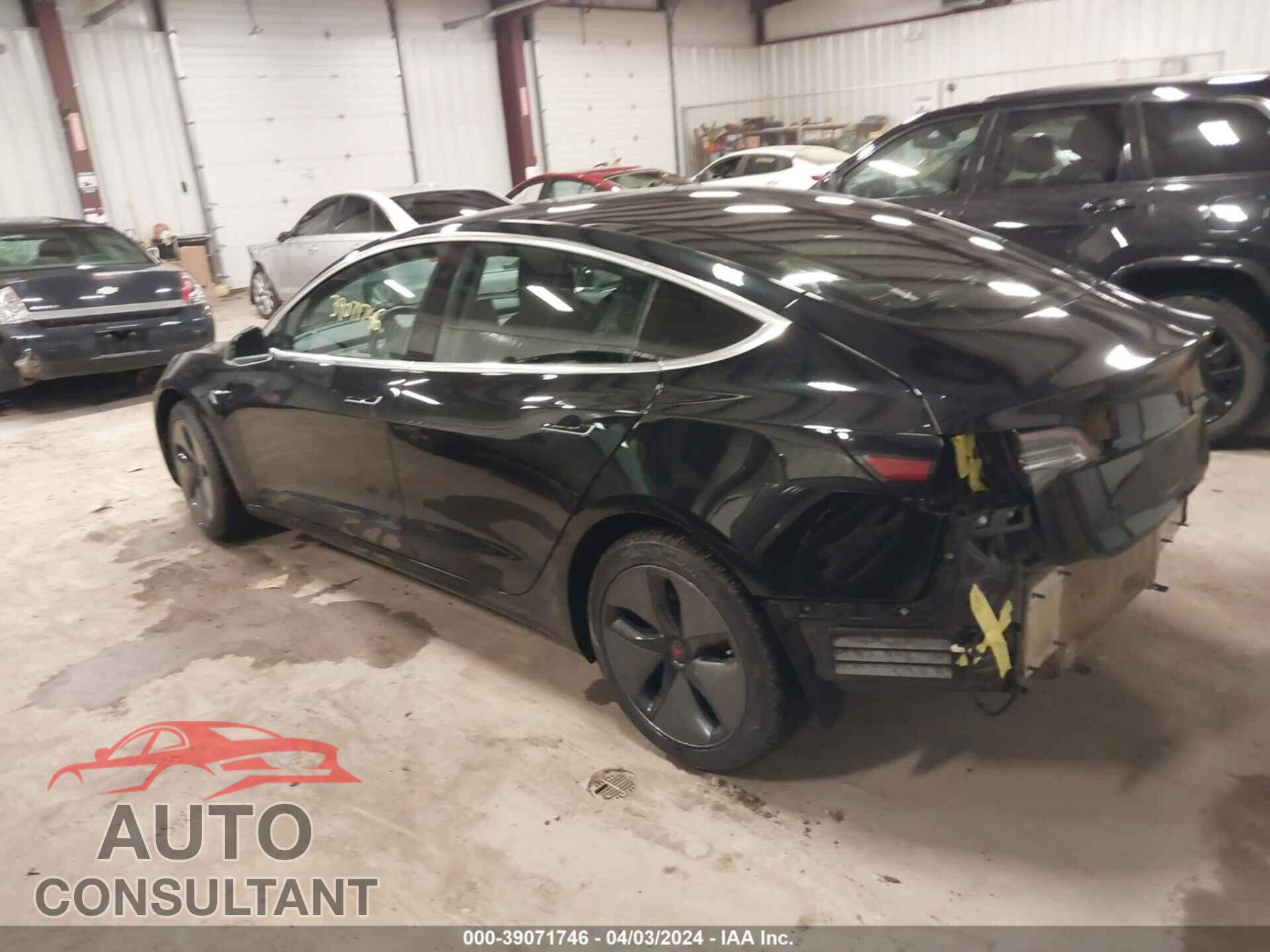 TESLA MODEL 3 2018 - 5YJ3E1EA9JF157325