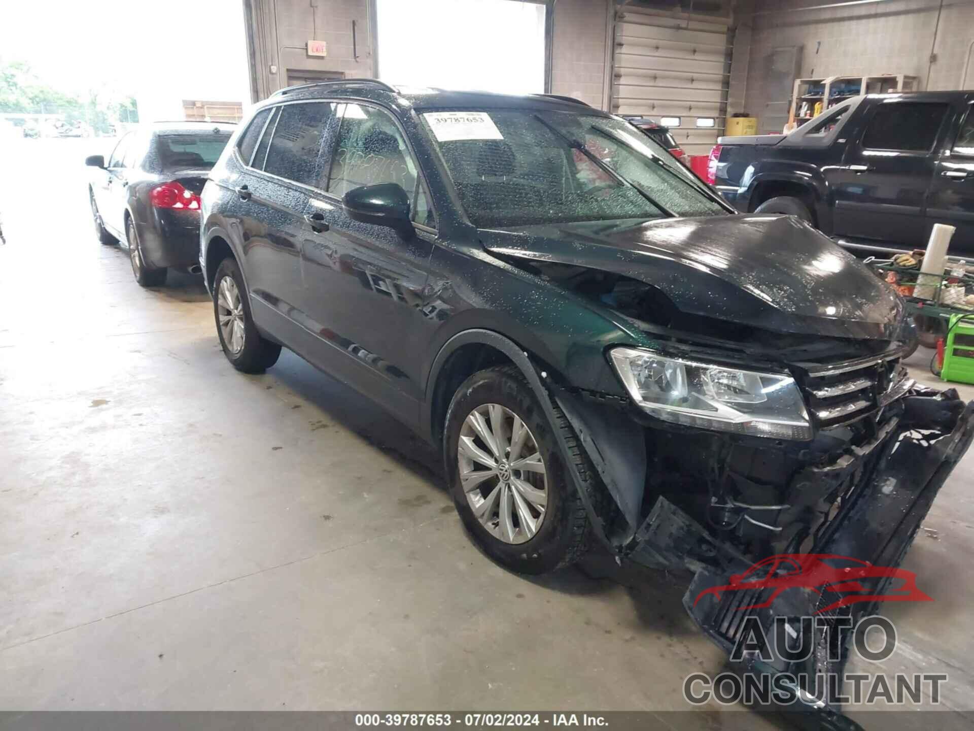 VOLKSWAGEN TIGUAN 2018 - 3VV0B7AX5JM109620