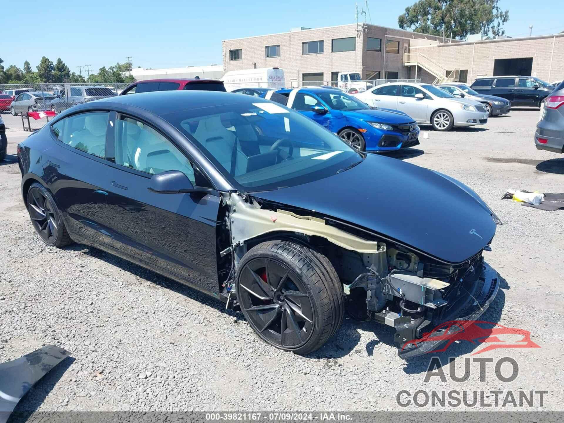 TESLA MODEL 3 2024 - 5YJ3E1ET7RF784327