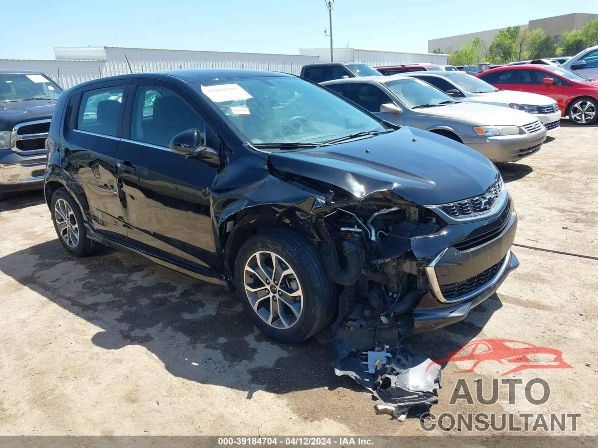 CHEVROLET SONIC 2020 - 1G1JD6SB6L4125133