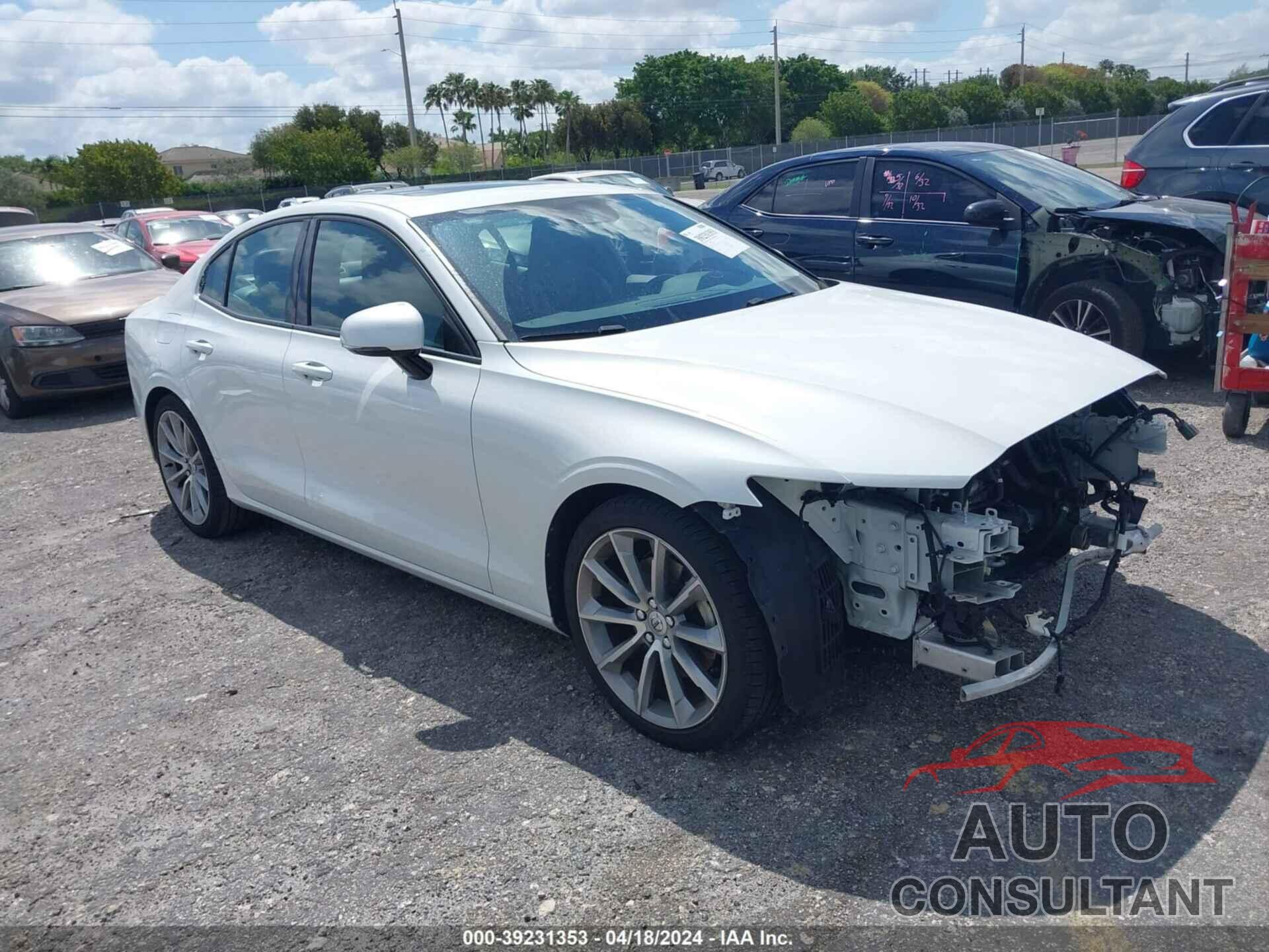 VOLVO S60 2019 - 7JR102FKXKG009471