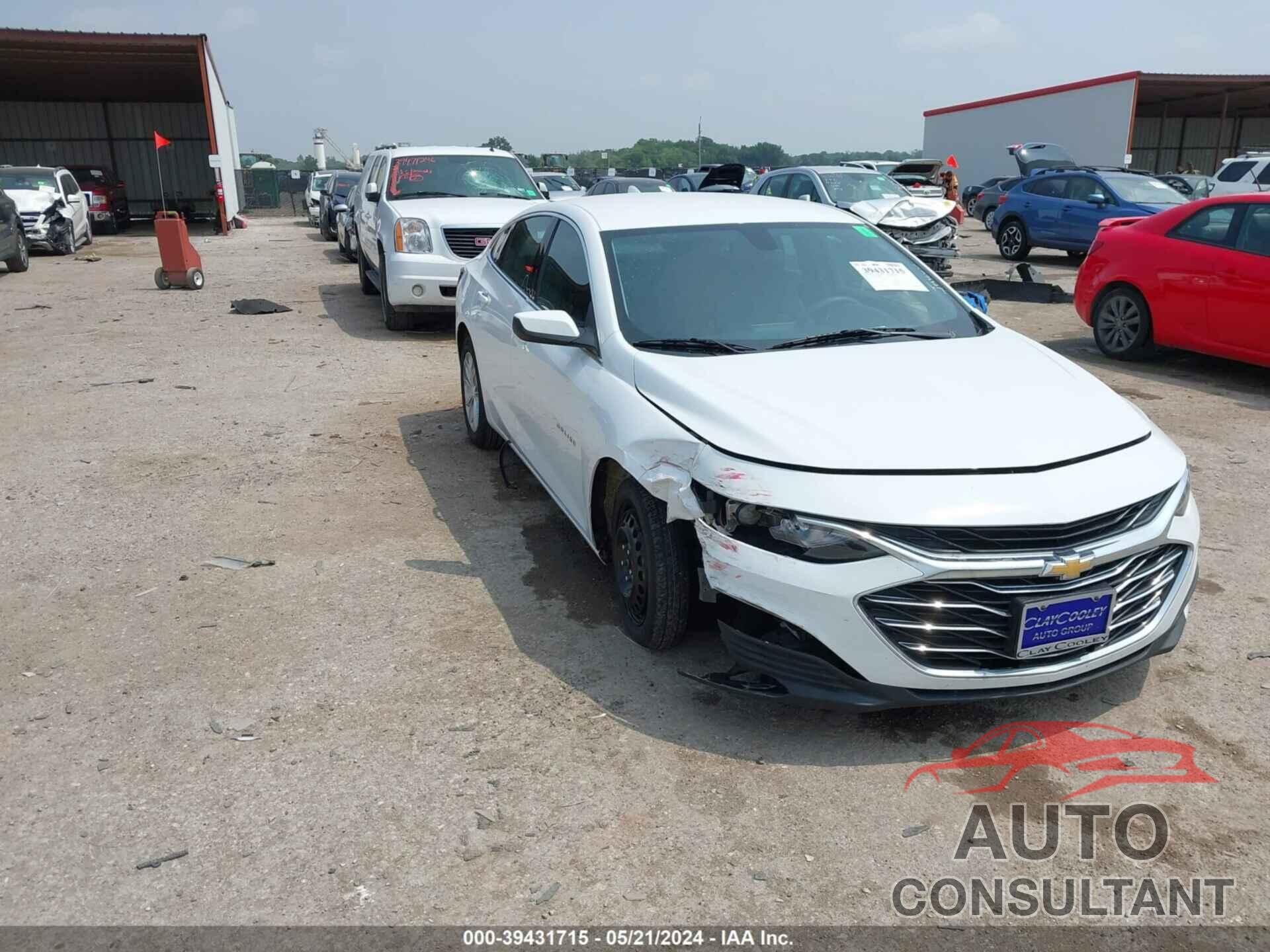 CHEVROLET MALIBU 2019 - 1G1ZD5ST0KF126061