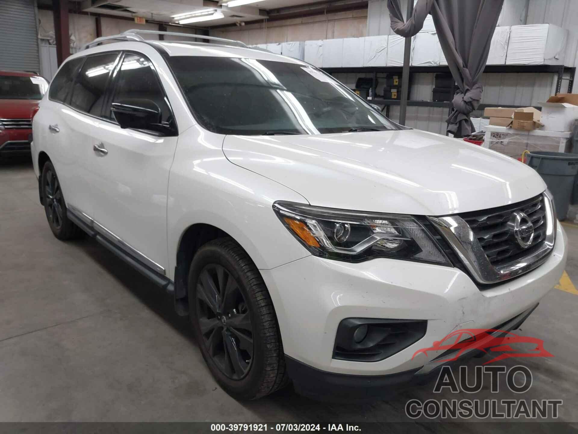 NISSAN PATHFINDER 2017 - 5N1DR2MN7HC686827