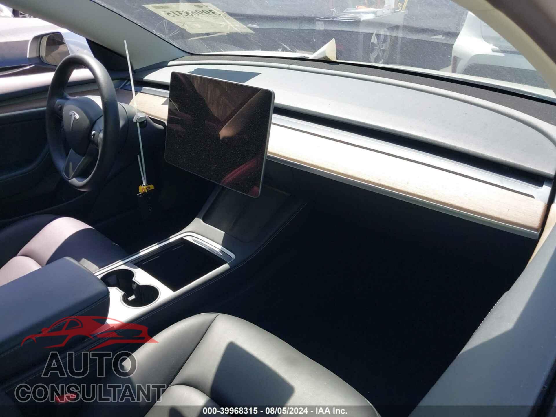 TESLA MODEL 3 2022 - 5YJ3E1EA8NF344500
