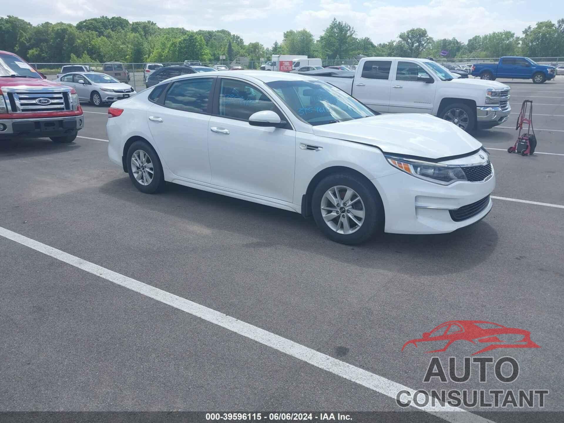 KIA OPTIMA 2017 - 5XXGT4L3XHG161095