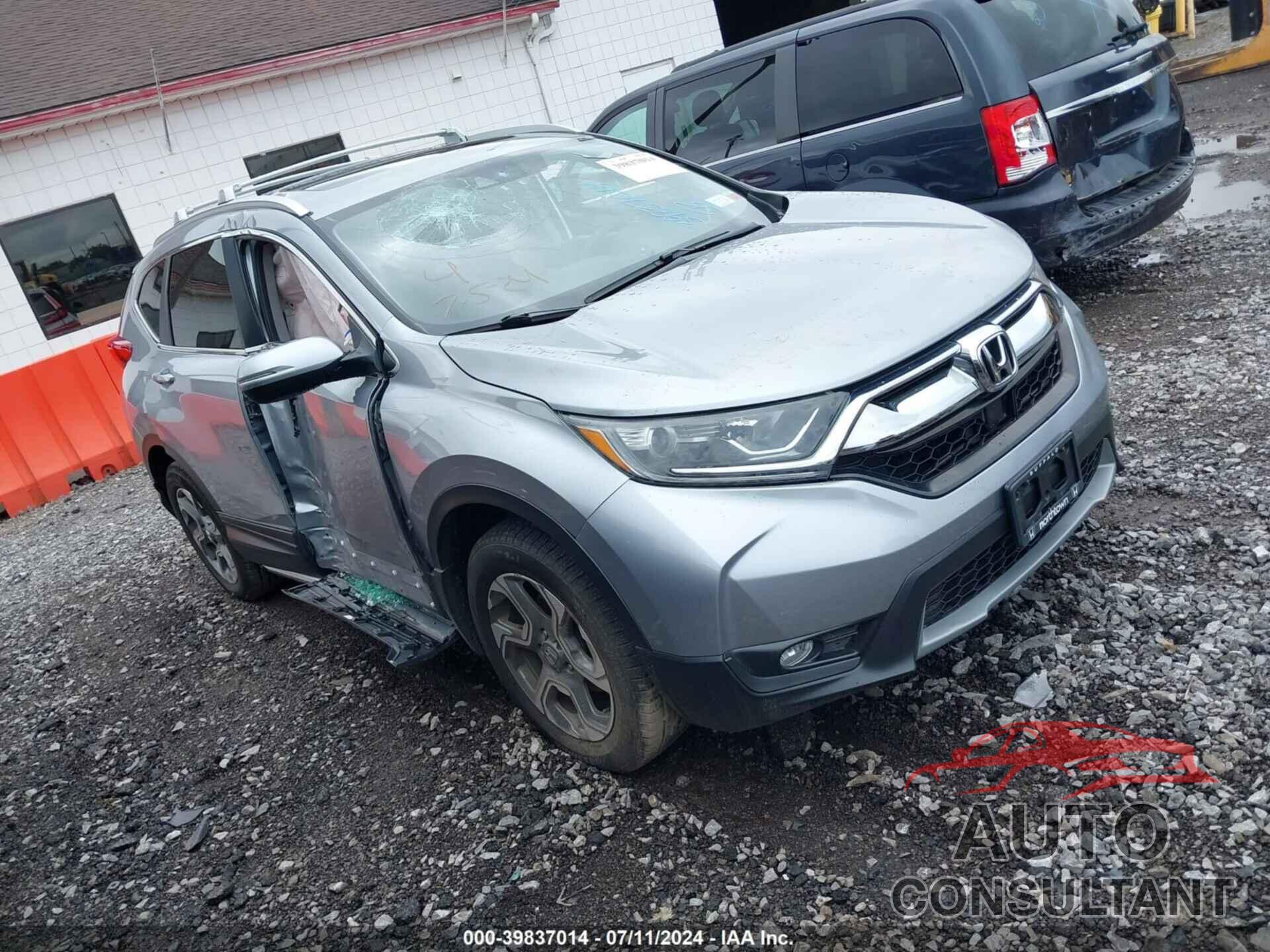 HONDA CR-V 2018 - 7FARW2H52JE018931