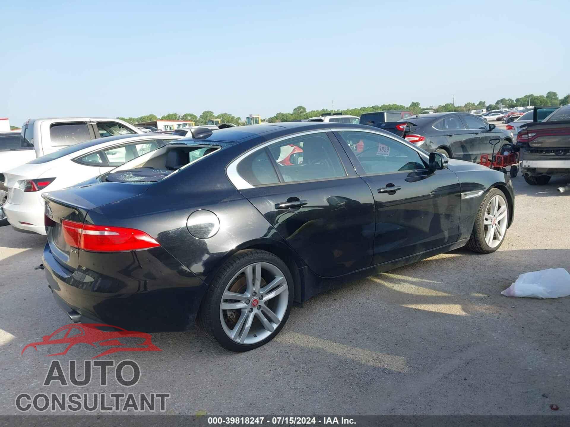 JAGUAR XE 2017 - SAJAD4BV4HCP13357