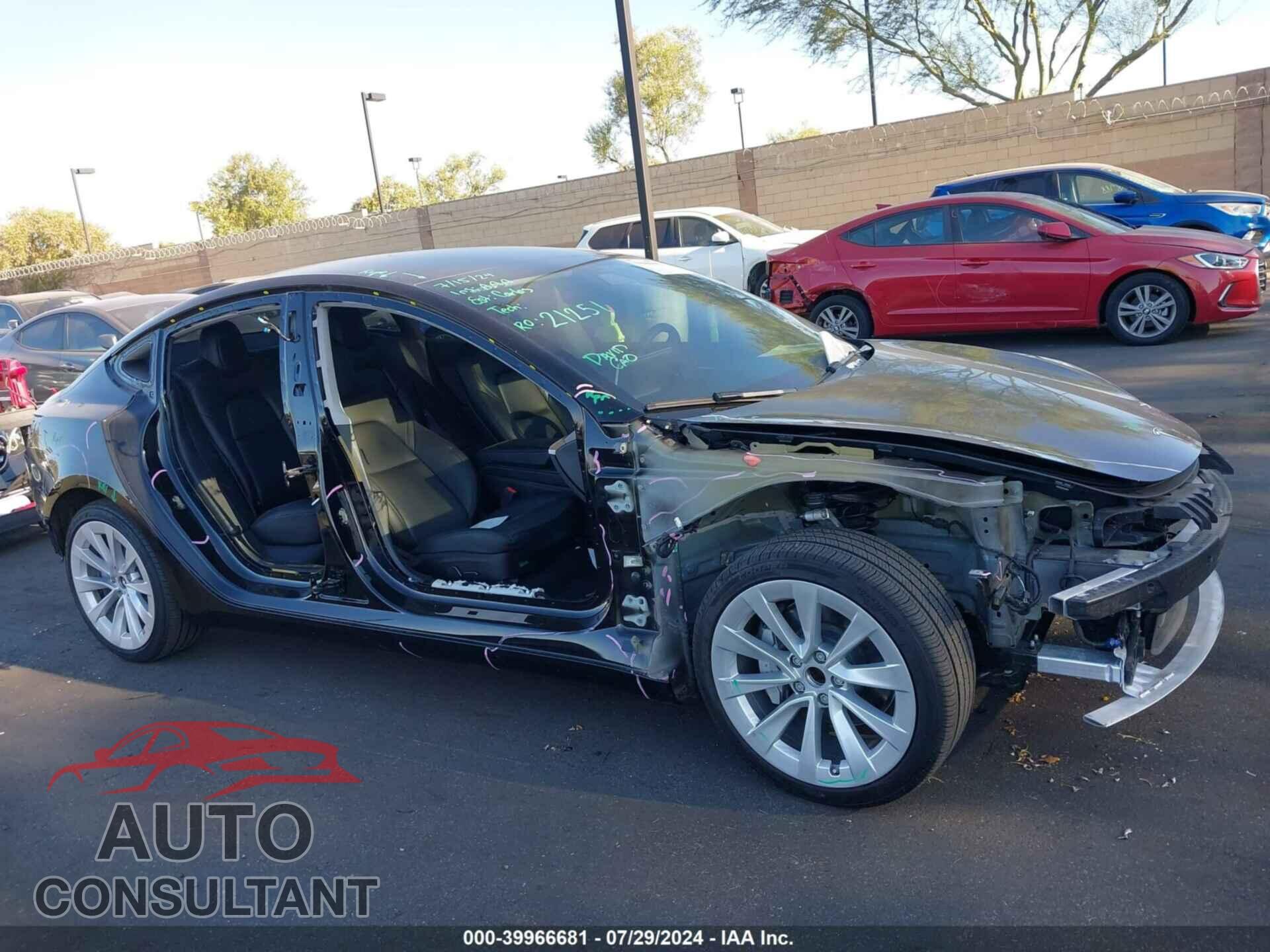 TESLA MODEL 3 2023 - 5YJ3E1EA8PF458547