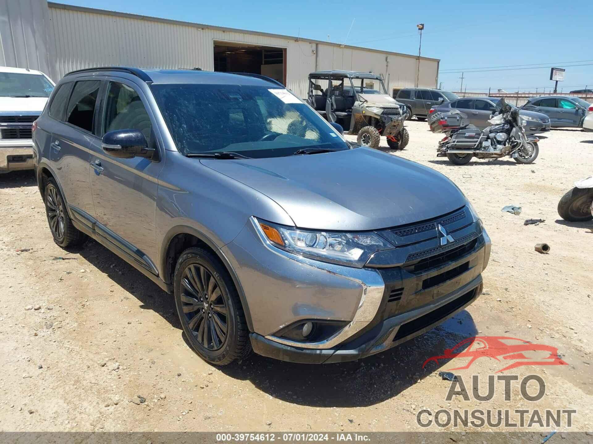 MITSUBISHI OUTLANDER 2020 - JA4AD3A34LZ036156