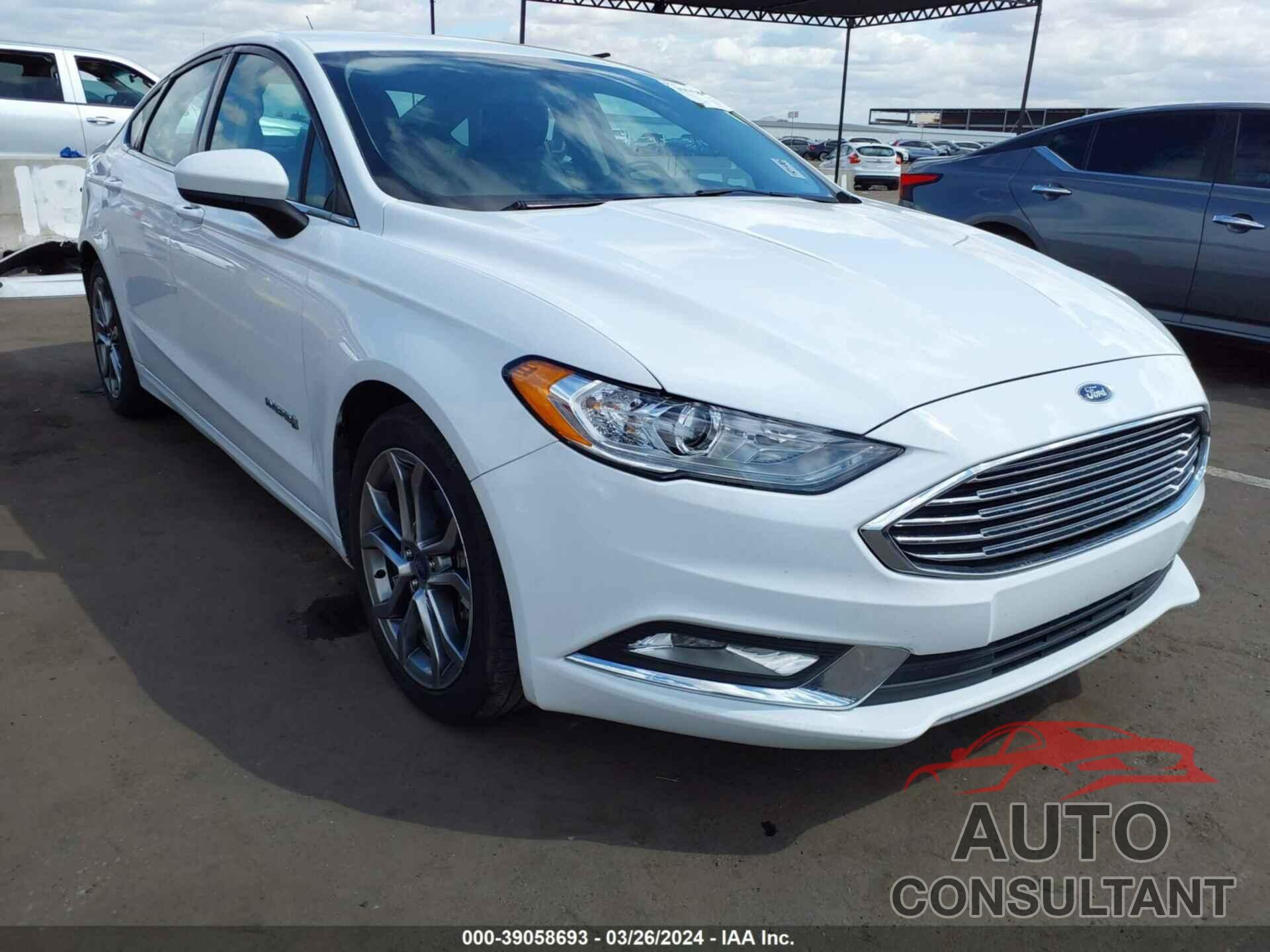 FORD FUSION HYBRID 2017 - 3FA6P0LU6HR230096