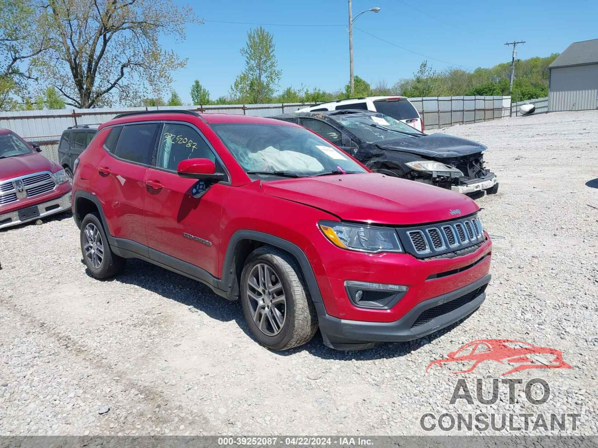 JEEP COMPASS 2018 - 3C4NJDBB8JT142903