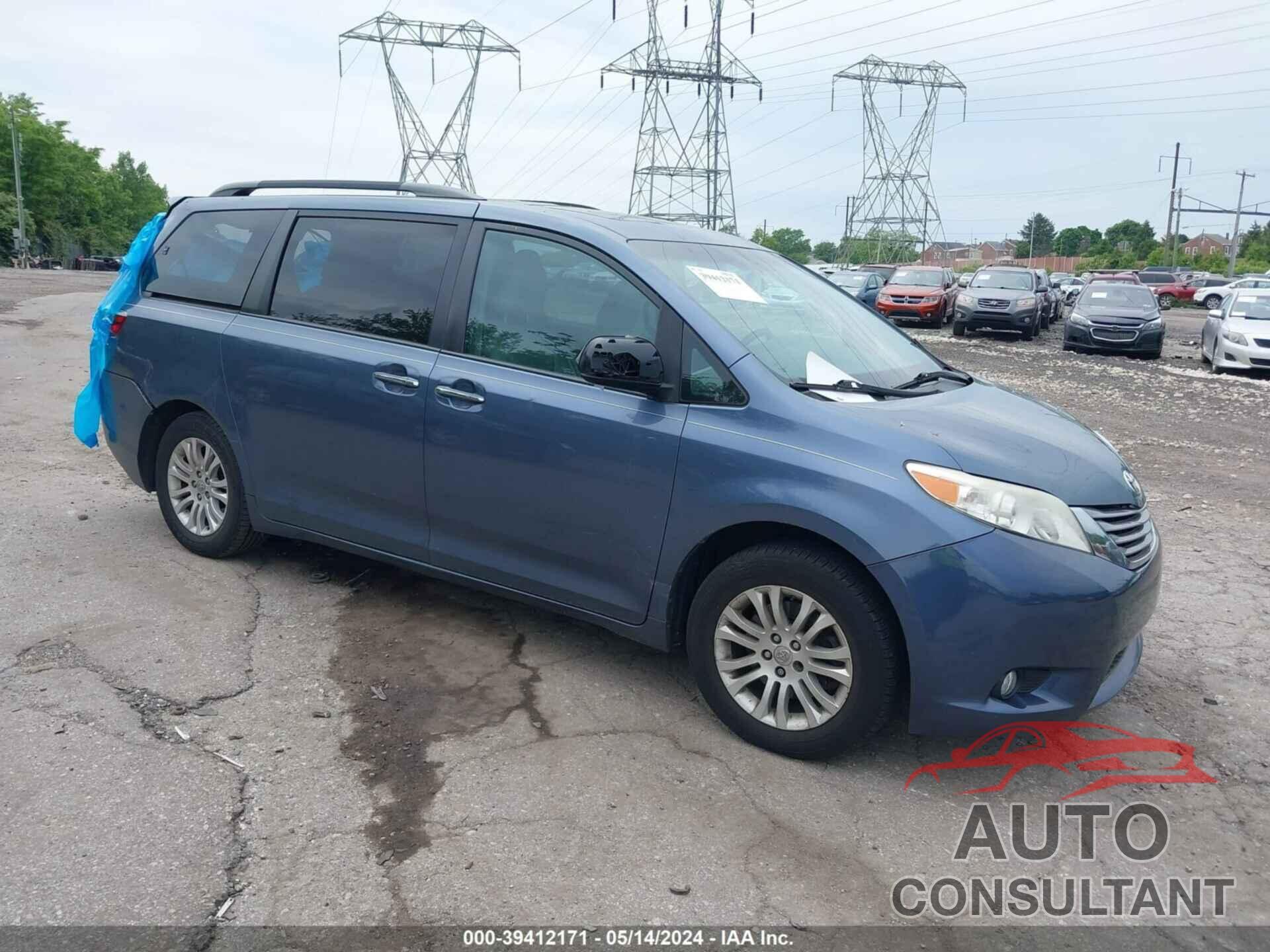 TOYOTA SIENNA 2016 - 5TDYK3DC4GS717172