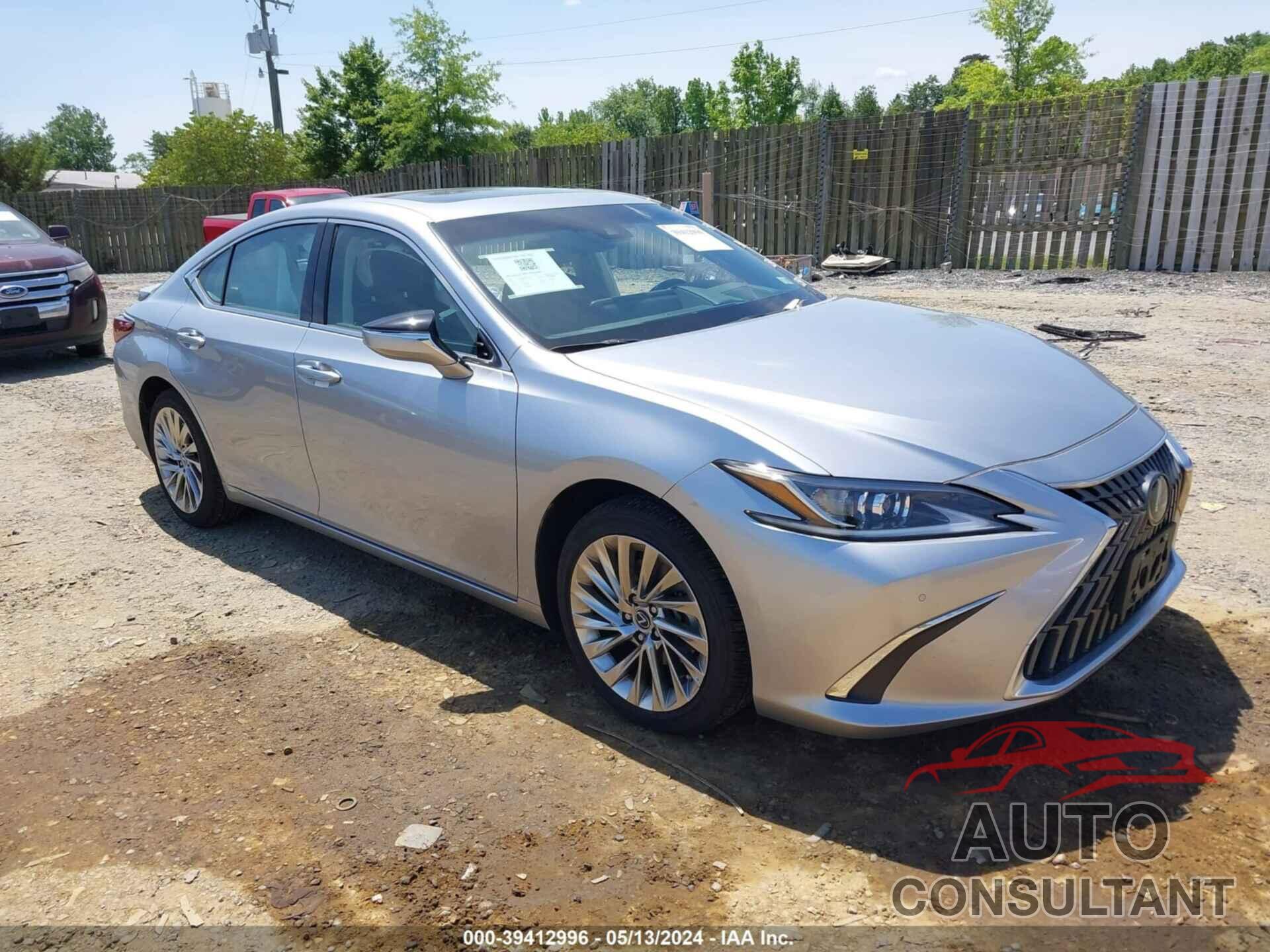 LEXUS ES 300H 2023 - 58AEA1C17PU030553