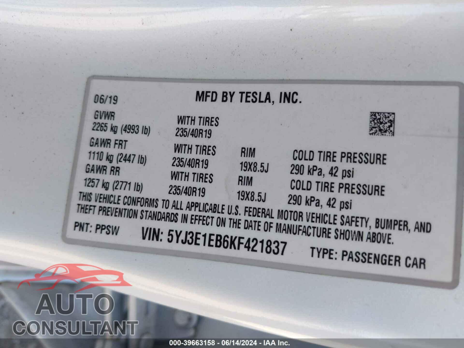TESLA MODEL 3 2019 - 5YJ3E1EB6KF421837