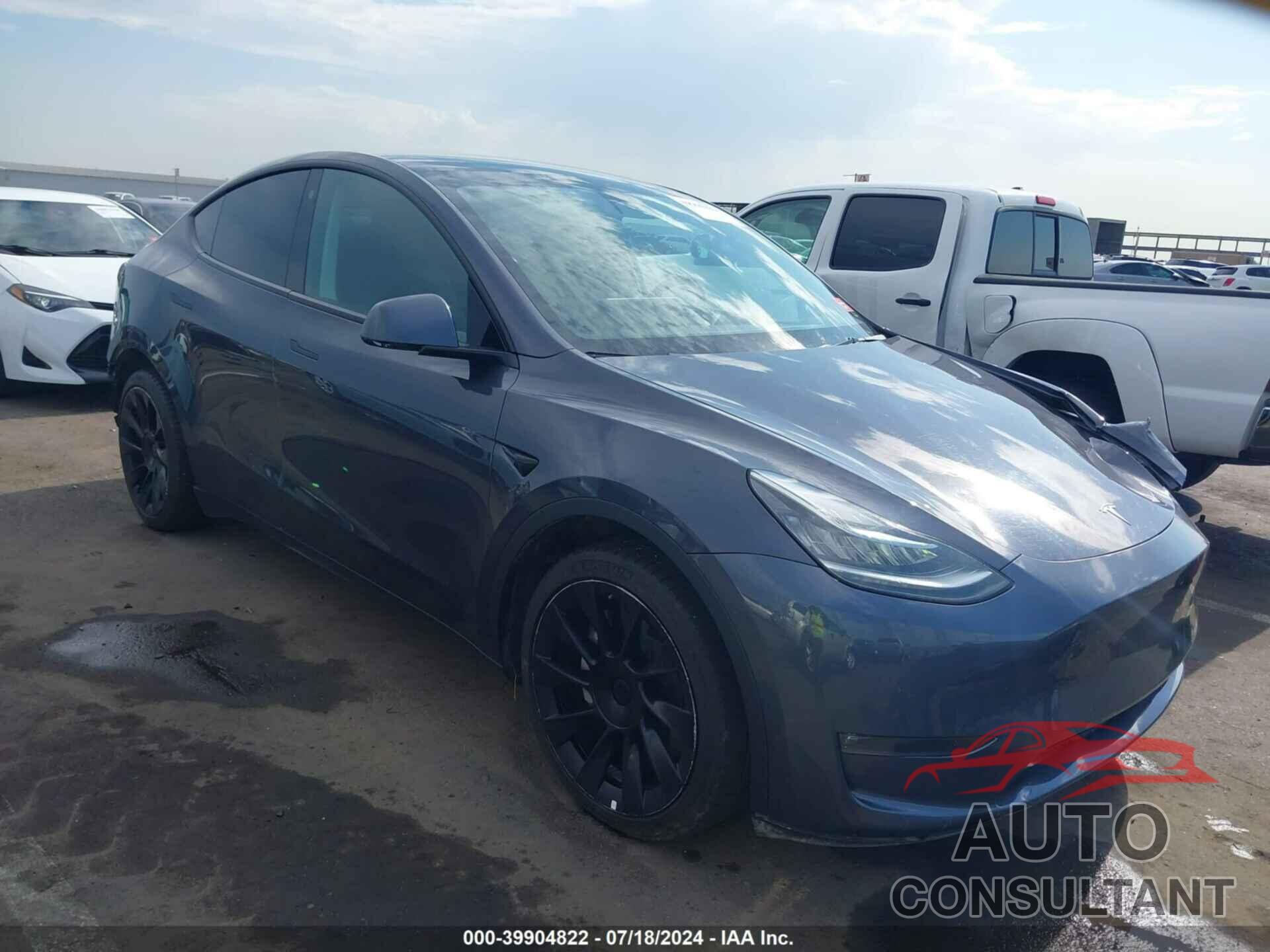 TESLA MODEL Y 2022 - 7SAYGDEE3NF386337