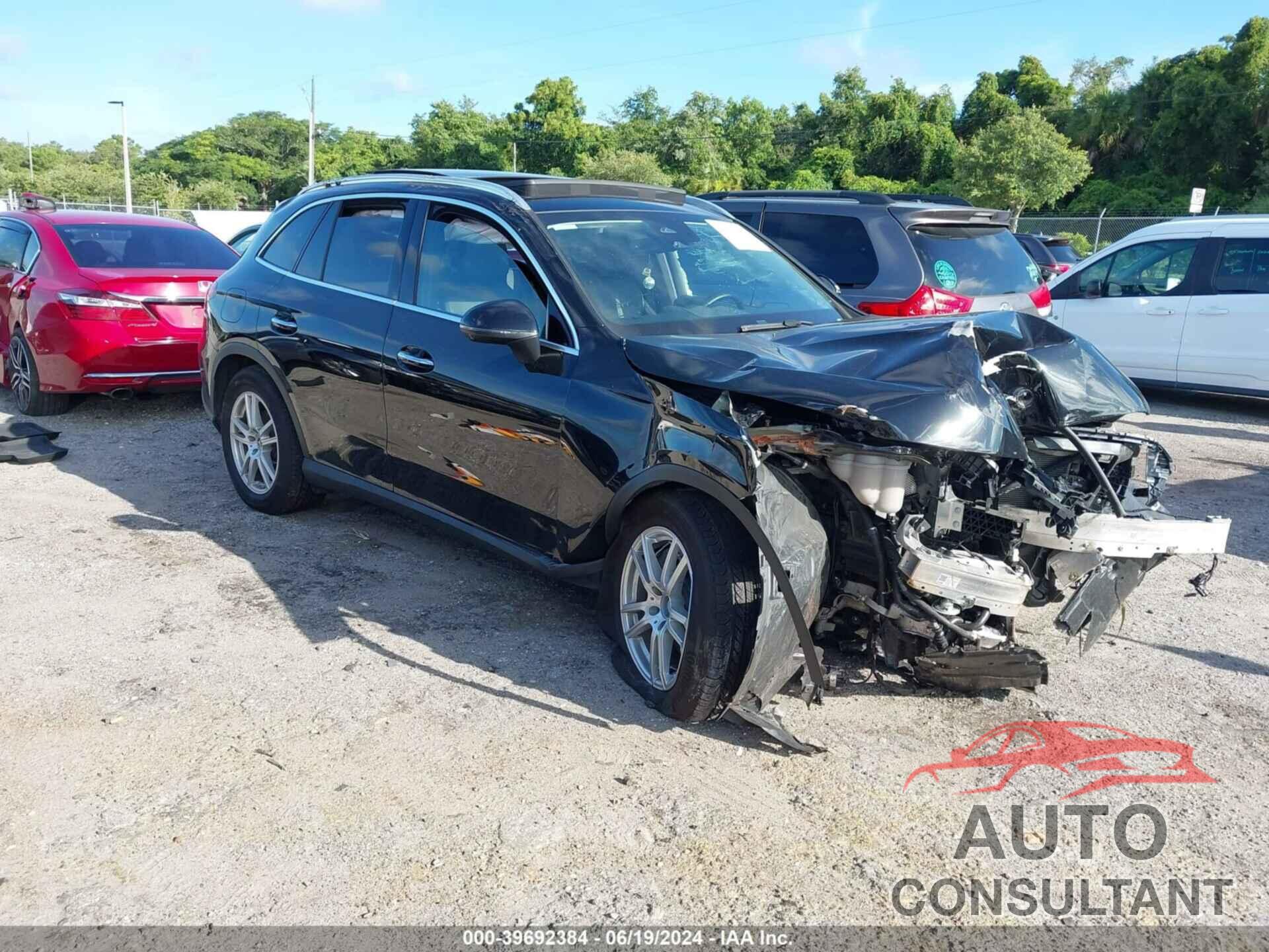 MERCEDES-BENZ GLC 300 2023 - W1NKM4HB3PU012505