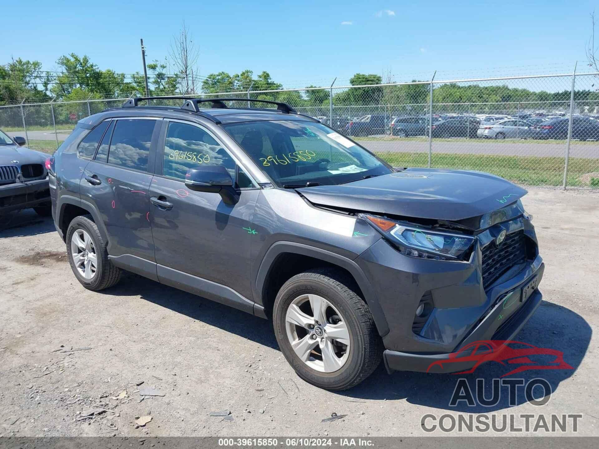 TOYOTA RAV4 2021 - 2T3W1RFV4MW103843