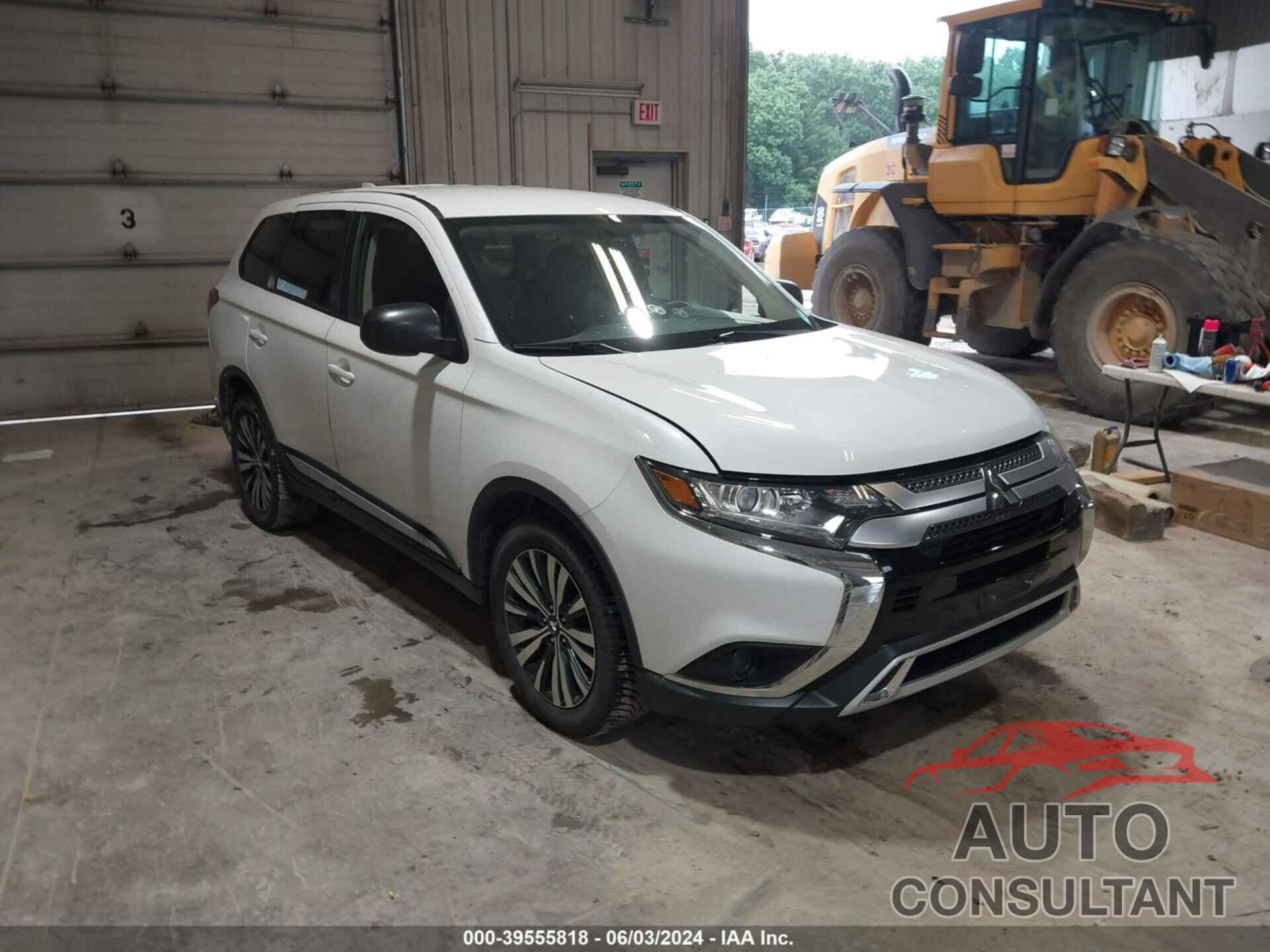 MITSUBISHI OUTLANDER 2019 - JA4AD2A35KZ055047