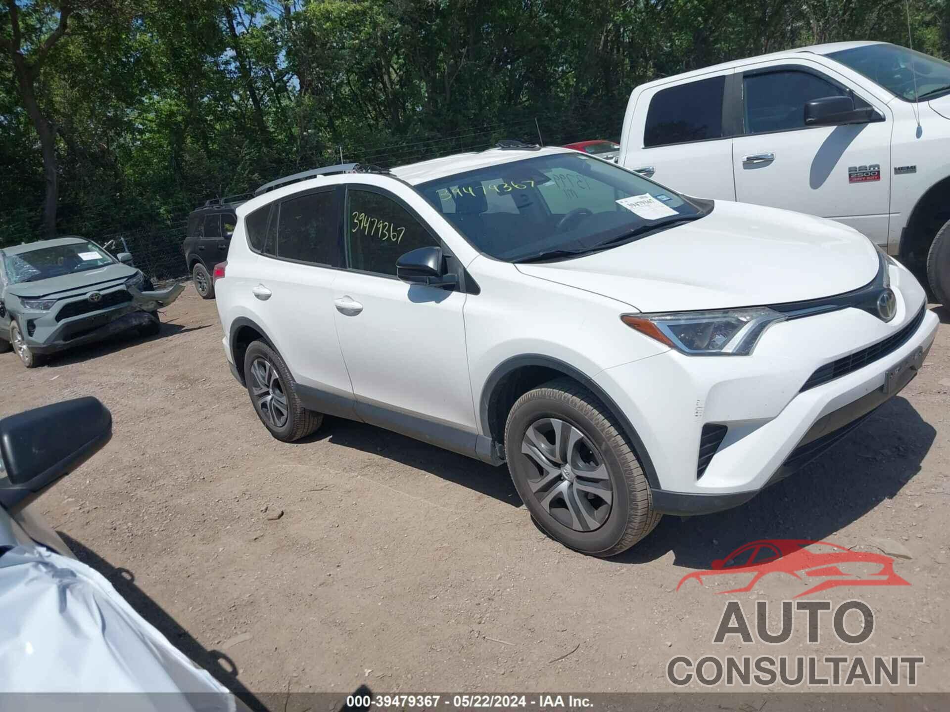 TOYOTA RAV4 2017 - JTMZFREVXHJ706218