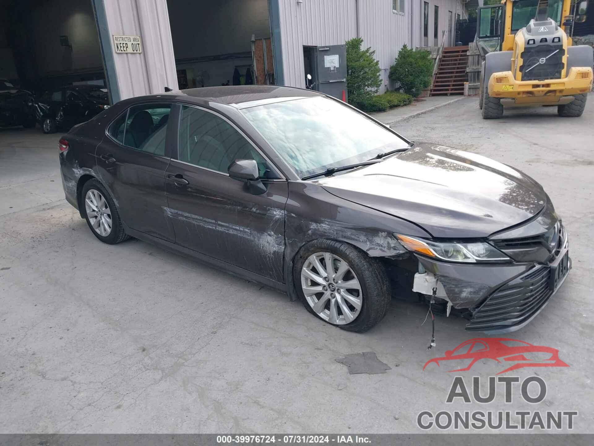 TOYOTA CAMRY 2019 - 4T1B11HK8KU844666