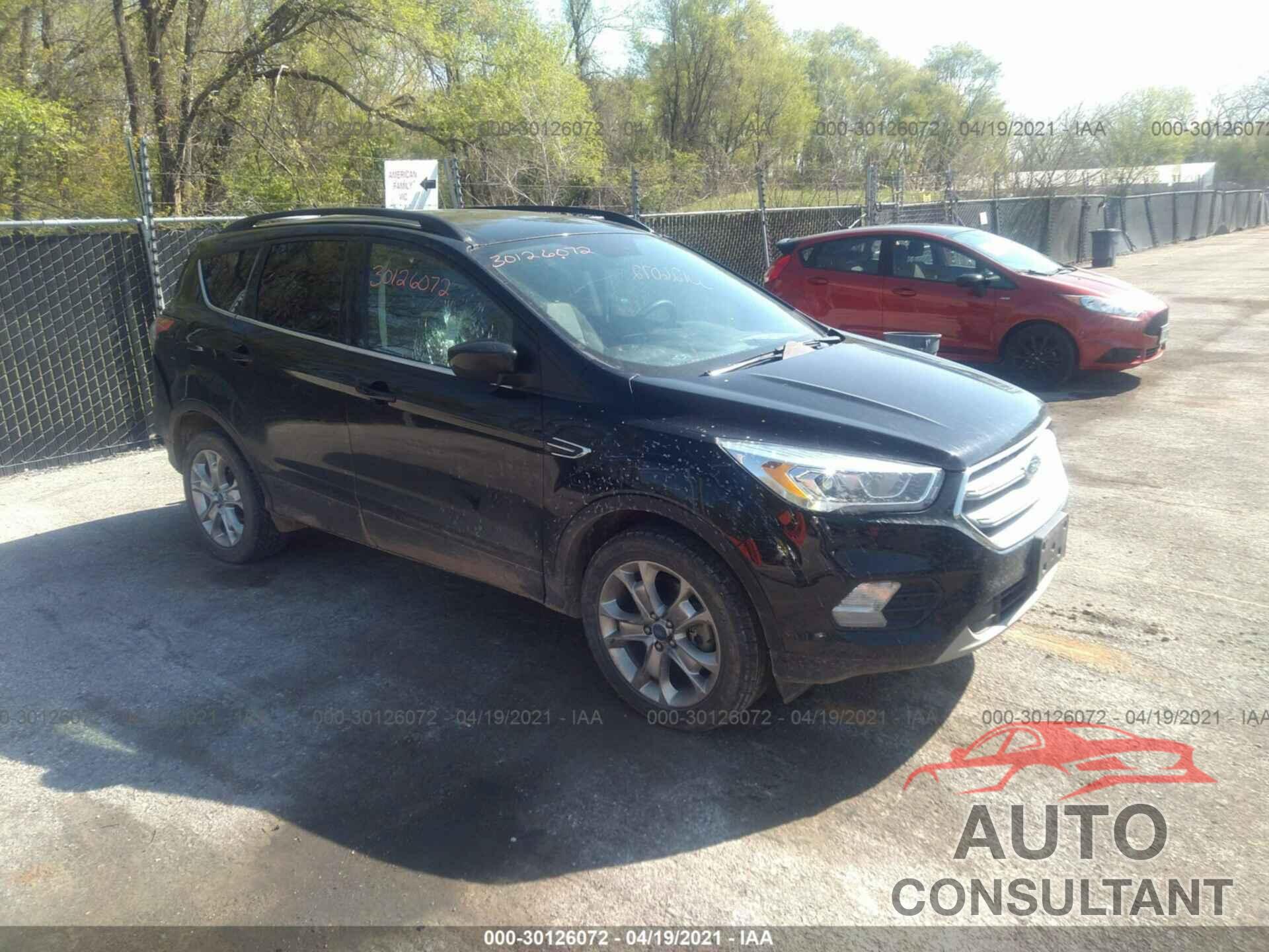 FORD ESCAPE 2017 - 1FMCU9G97HUB53193