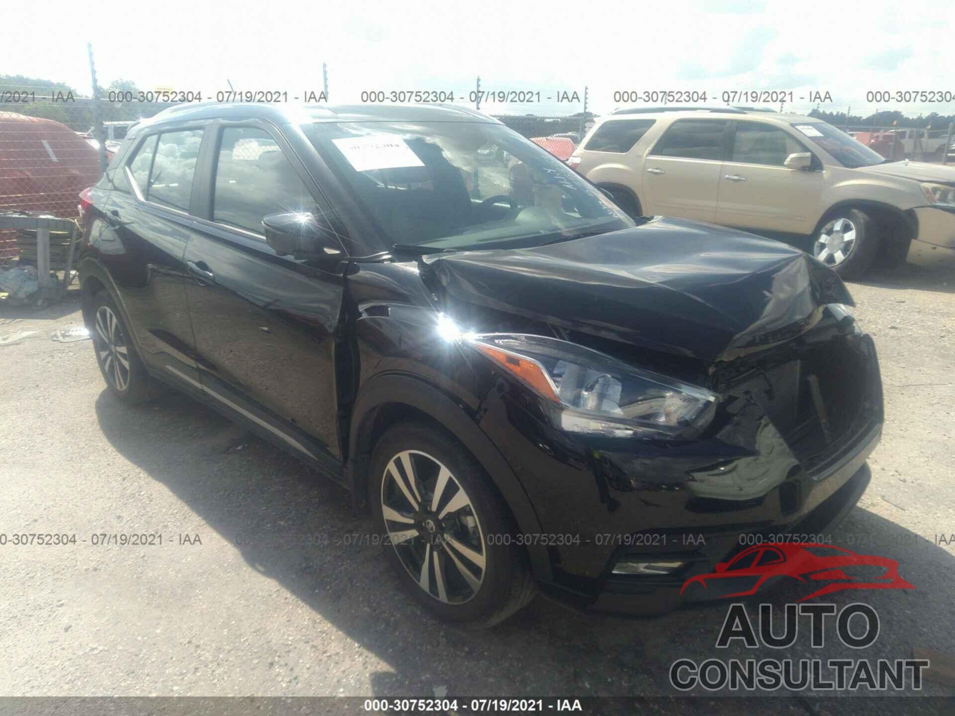 NISSAN KICKS 2019 - 3N1CP5CU3KL535353