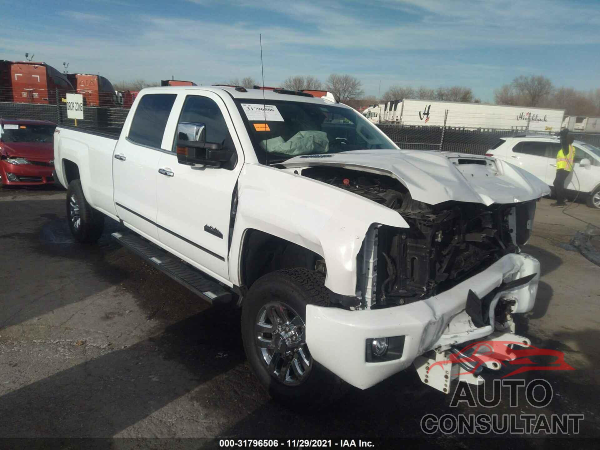 CHEVROLET SILVERADO 3500HD 2018 - 1GC4K1EY4JF224774