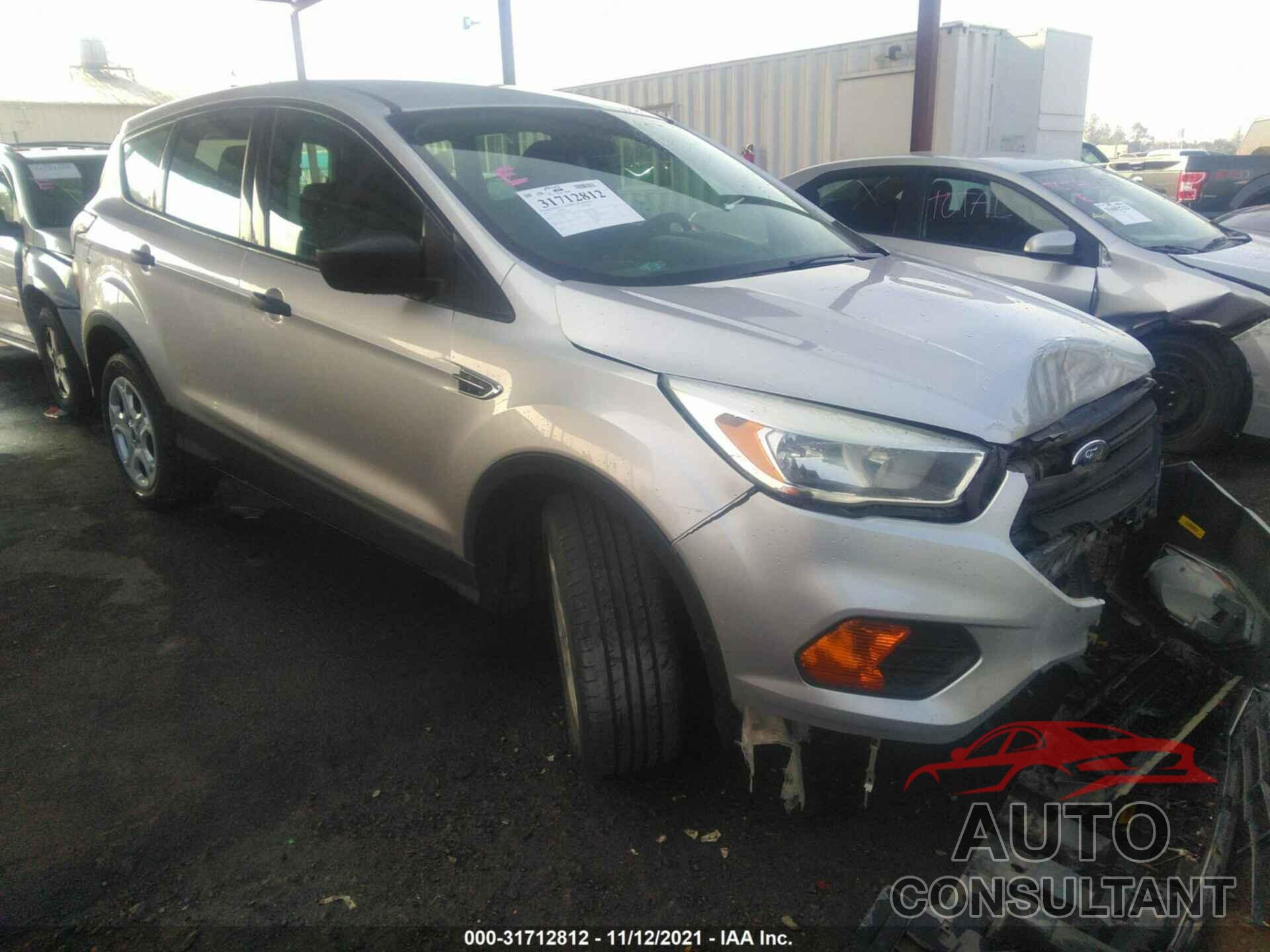 FORD ESCAPE 2017 - 1FMCU0F79HUD95589