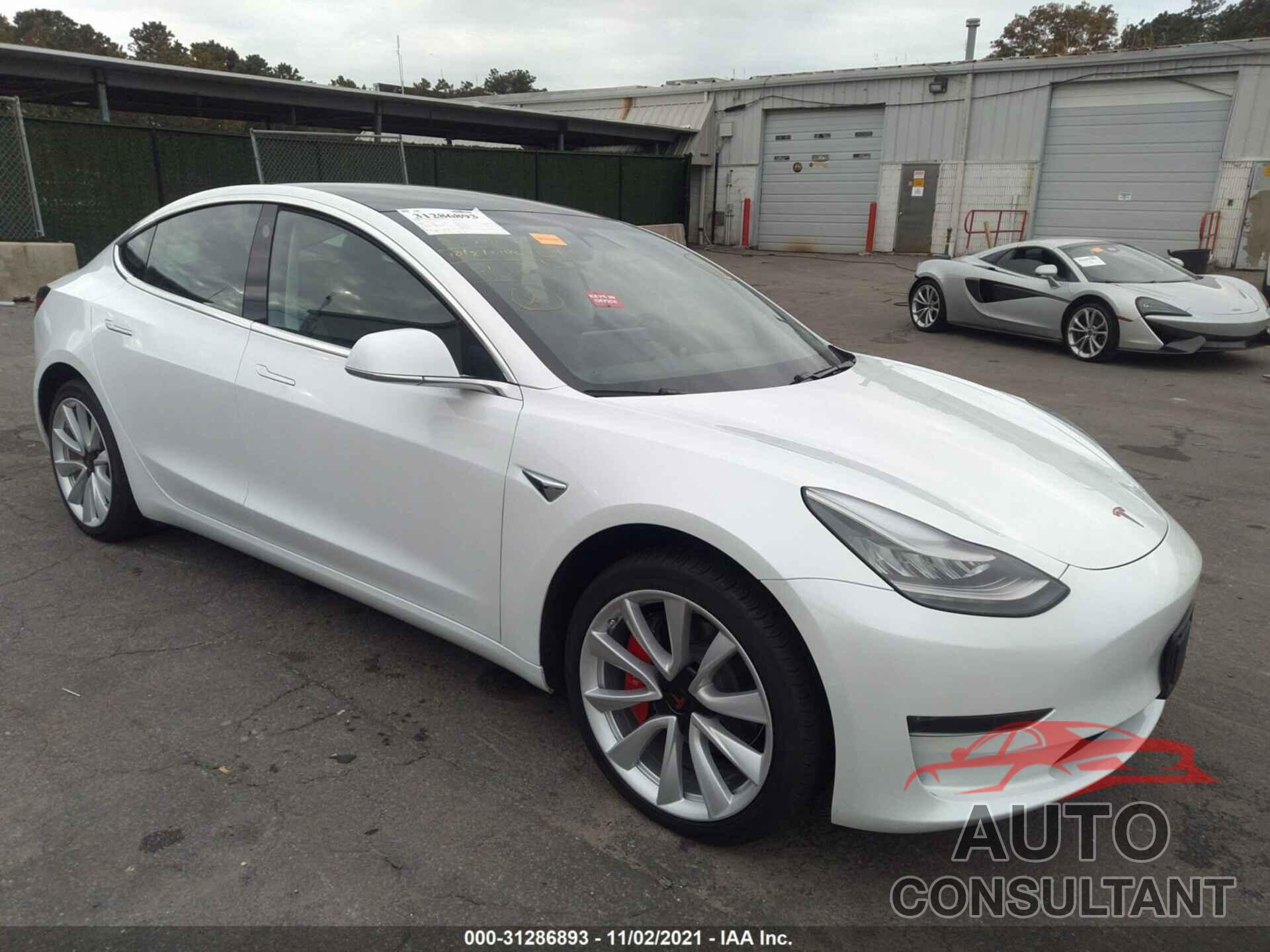 TESLA MODEL 3 2020 - 5YJ3E1EB1LF512175