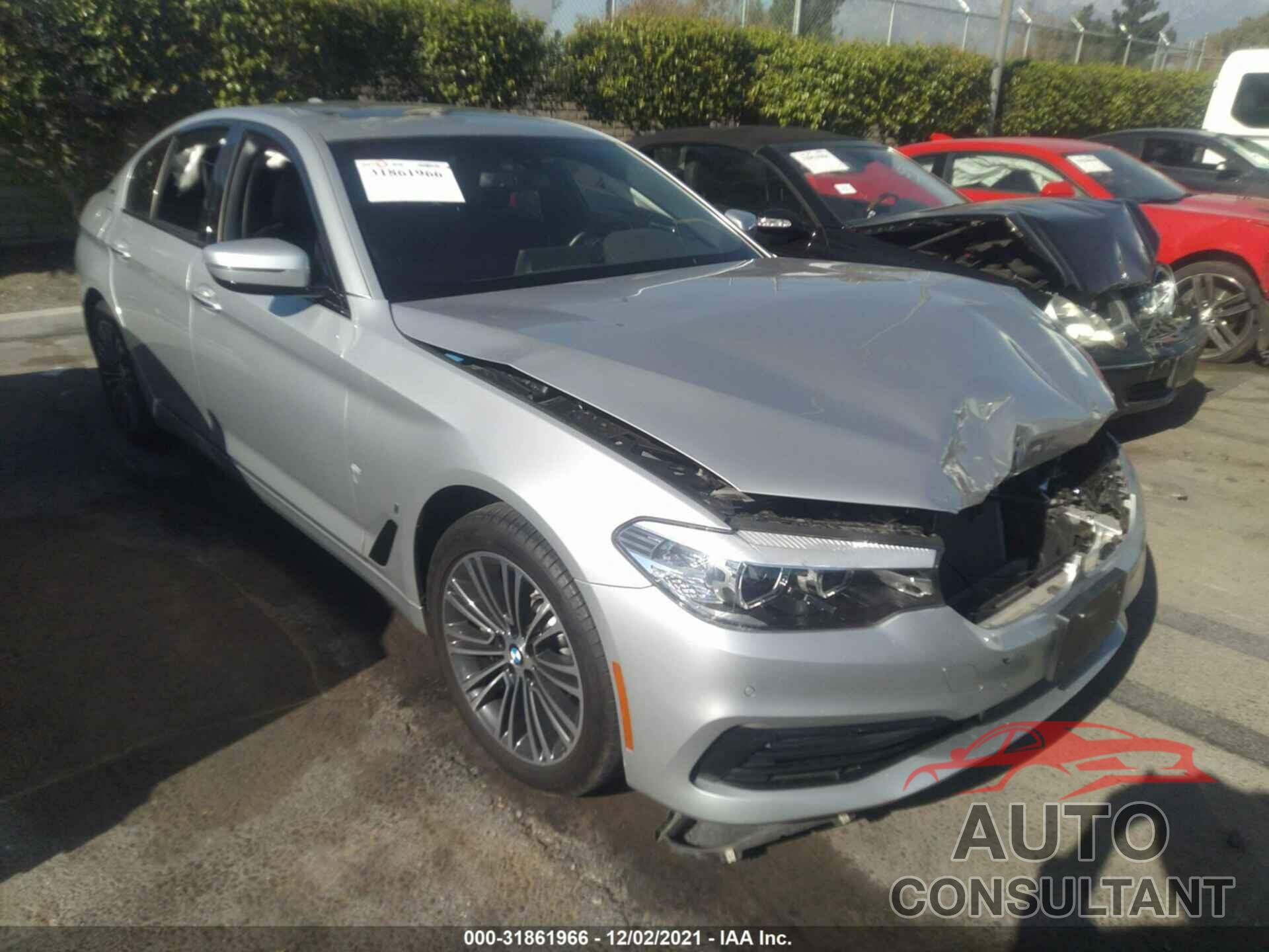 BMW 5 SERIES 2018 - WBAJA9C53JB033543