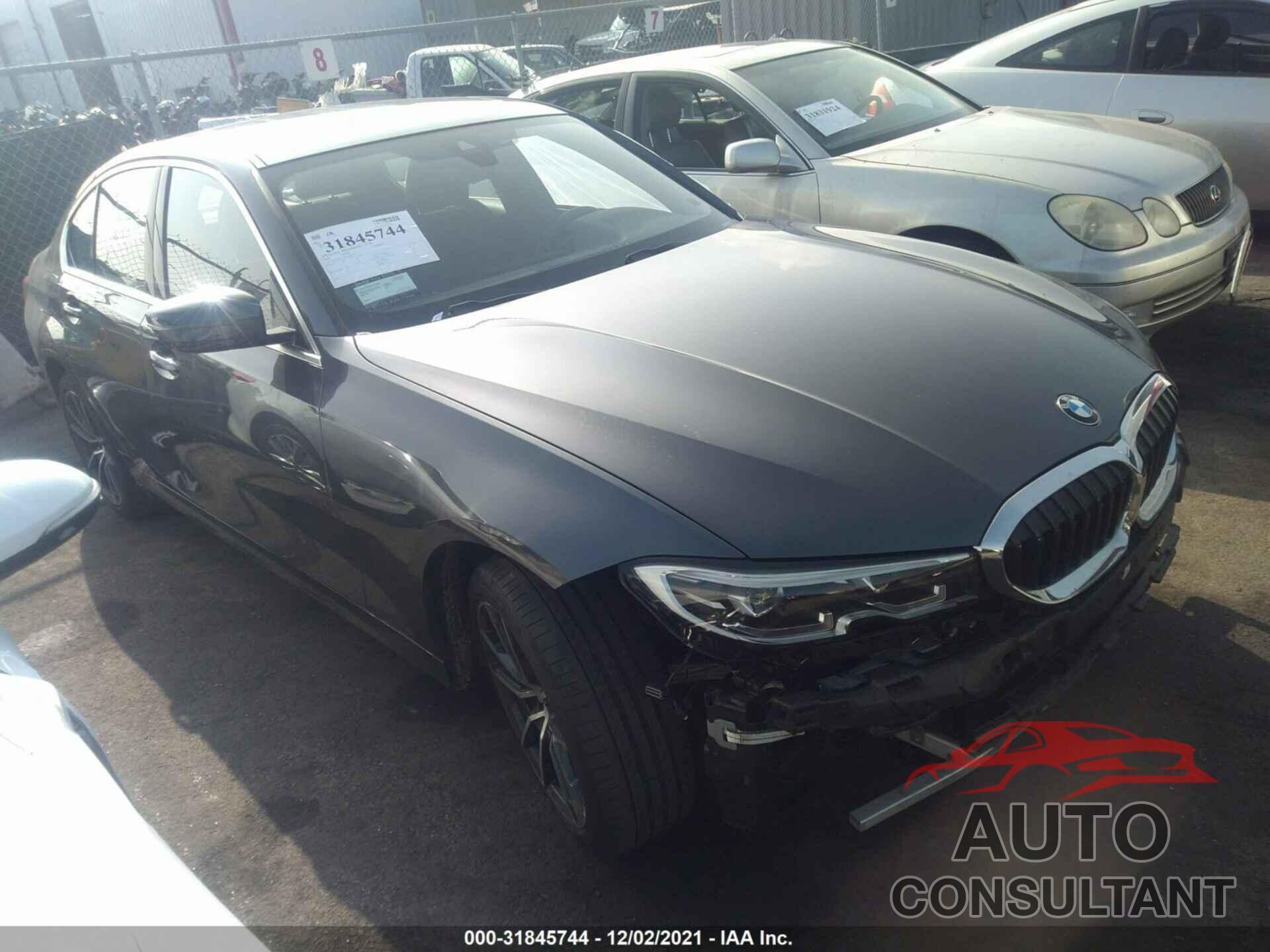 BMW 3 SERIES 2019 - WBA5R1C52KAK08738