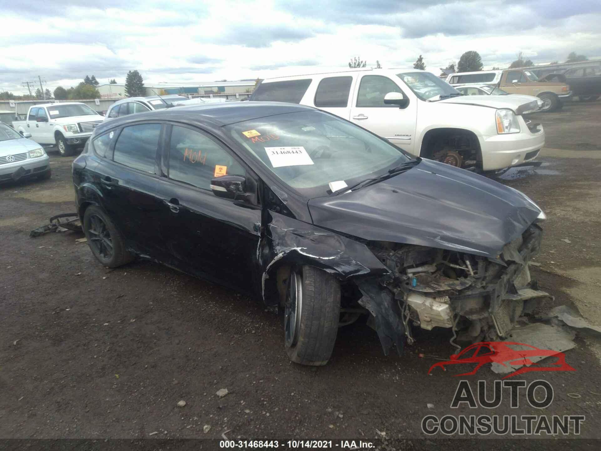 FORD FOCUS 2017 - 1FADP3K23HL212663