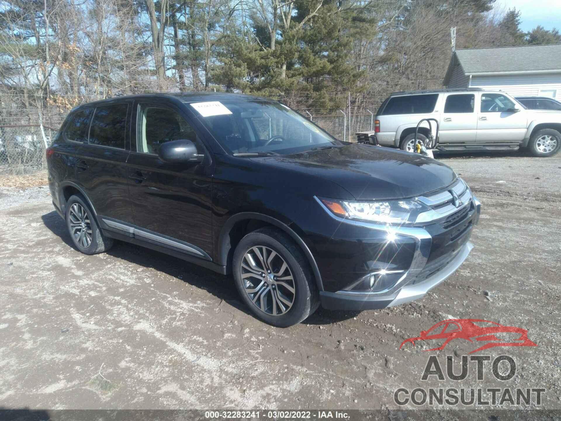 MITSUBISHI OUTLANDER 2017 - JA4AD2A36HZ011230