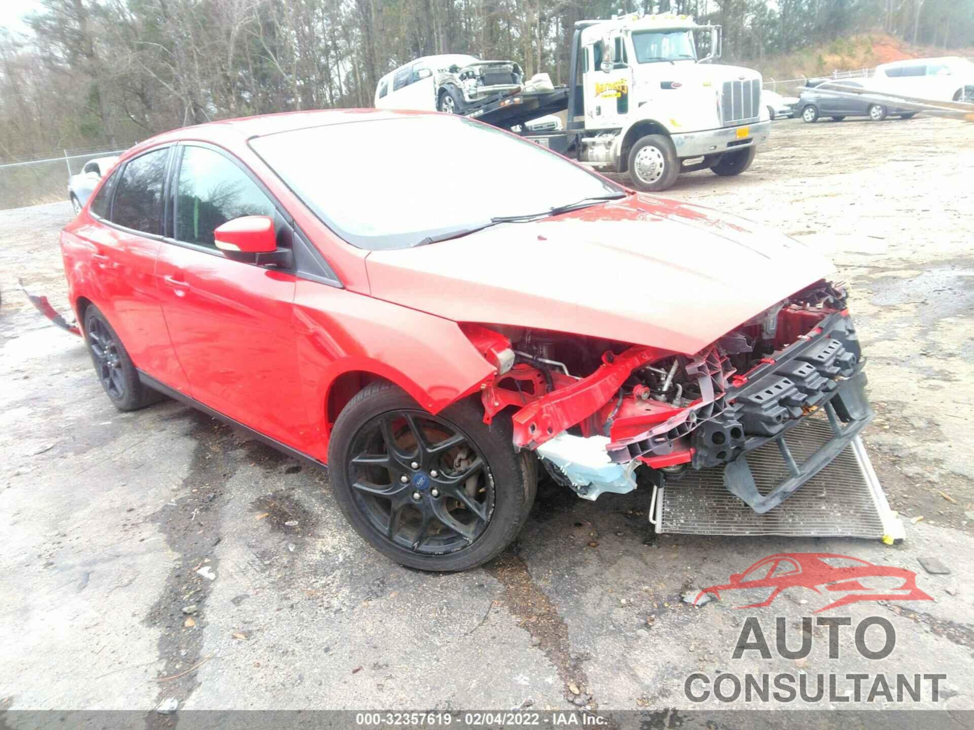 FORD FOCUS 2016 - 1FADP3F20GL307402