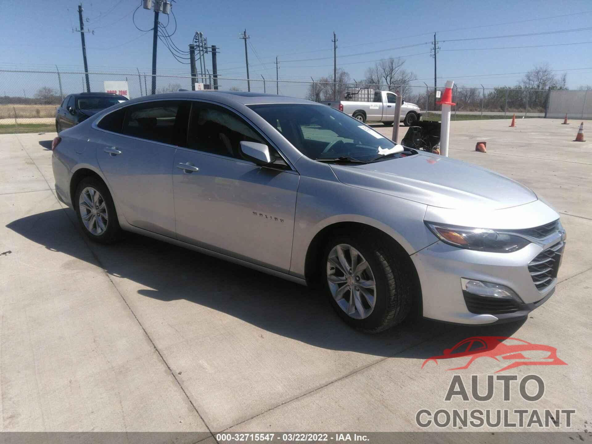 CHEVROLET MALIBU 2019 - 1G1ZD5ST3KF152055