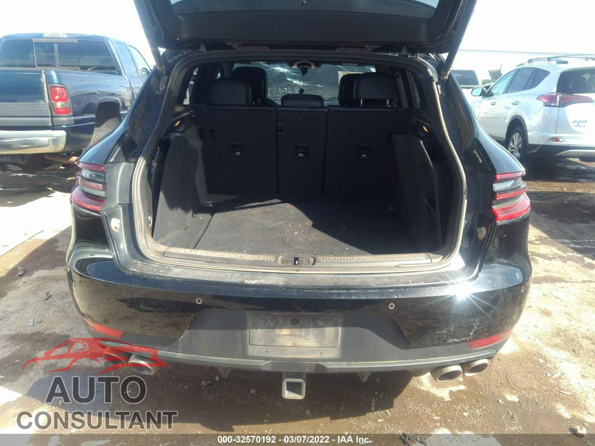 PORSCHE MACAN 2016 - WP1AB2A50GLB54185