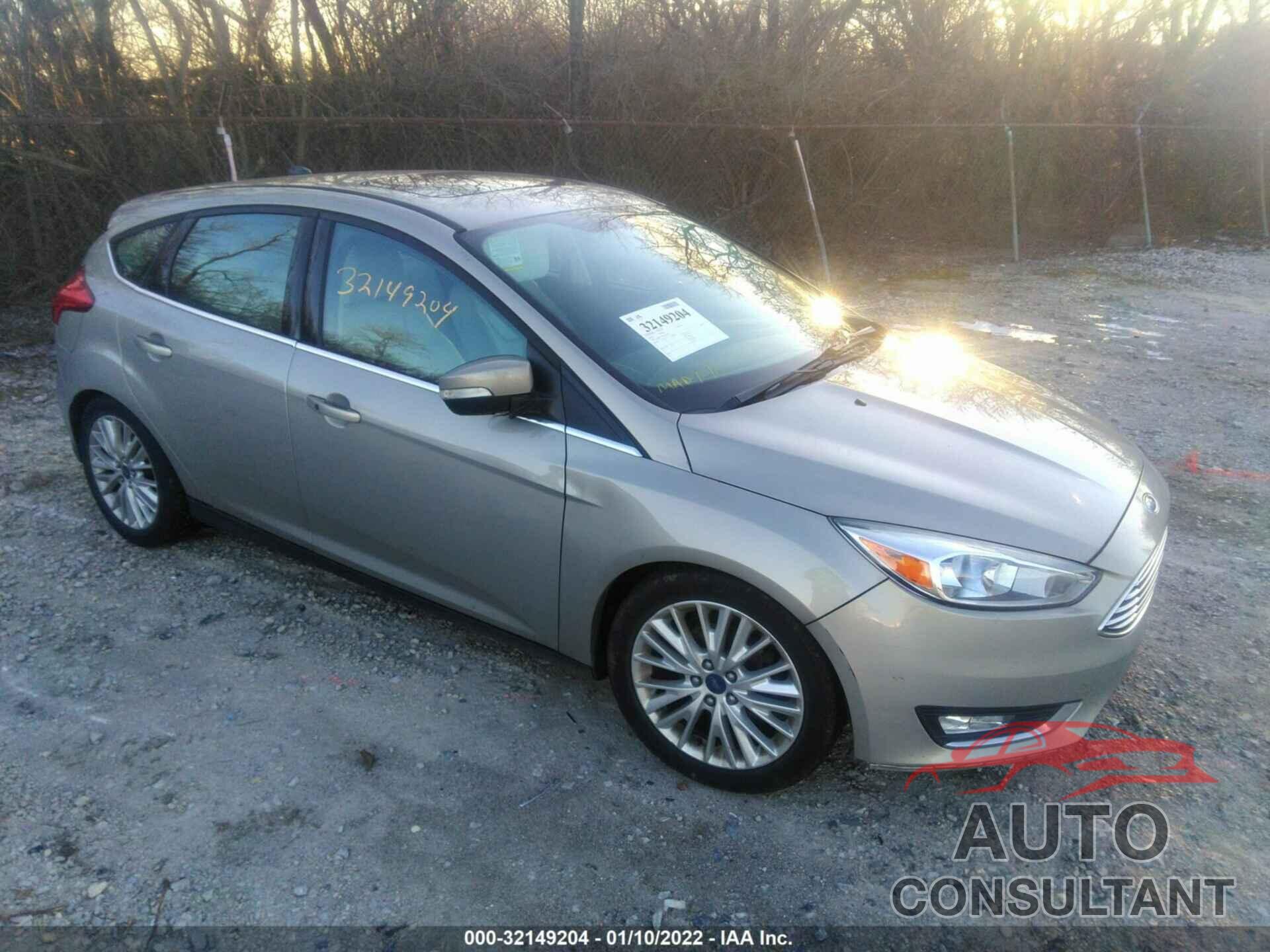 FORD FOCUS 2016 - 1FADP3N22GL257619
