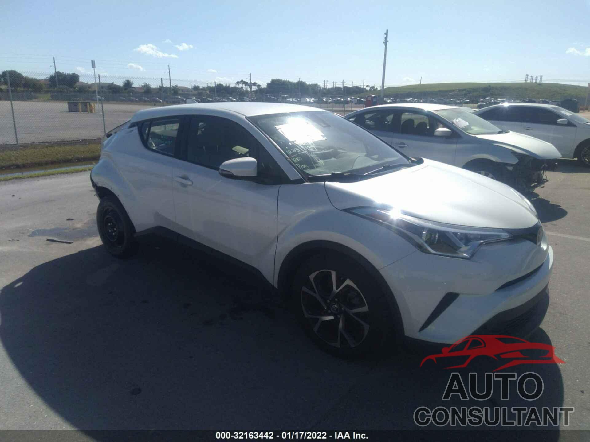 TOYOTA C-HR 2019 - JTNKHMBX2K1020035