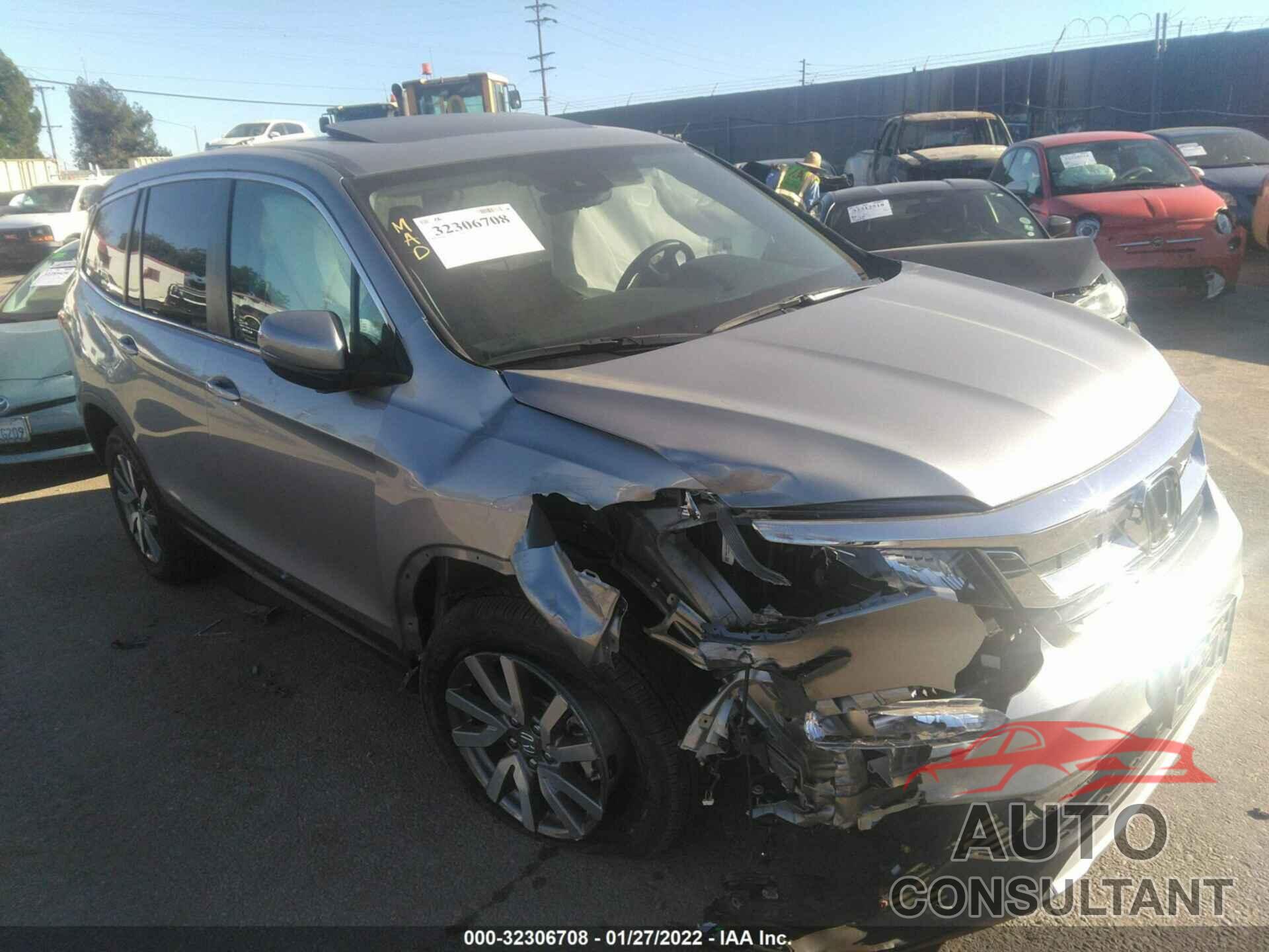 HONDA PILOT 2020 - 5FNYF5H57LB018421