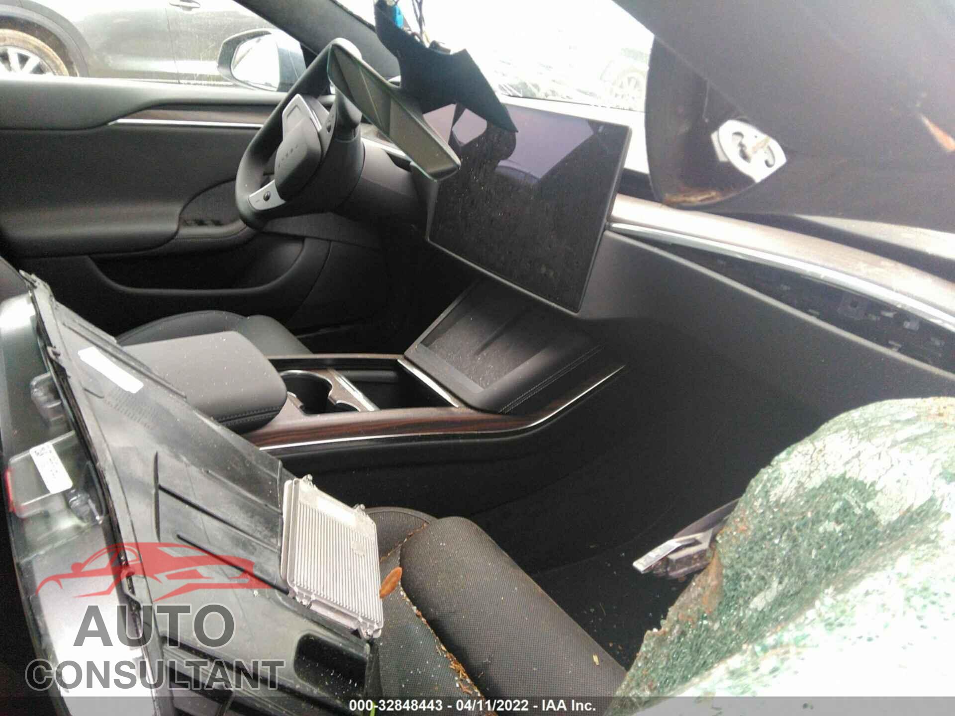 TESLA MODEL S 2021 - 5YJSA1E69MF451203
