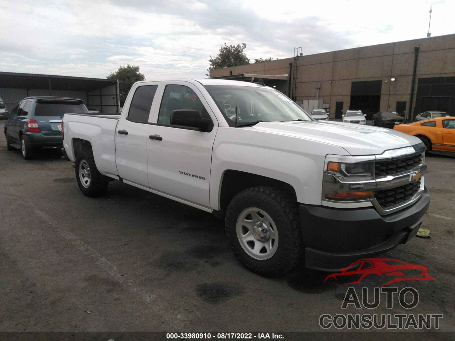 CHEVROLET SILVERADO 1500 2016 - 1GCRCNEH4GZ147390