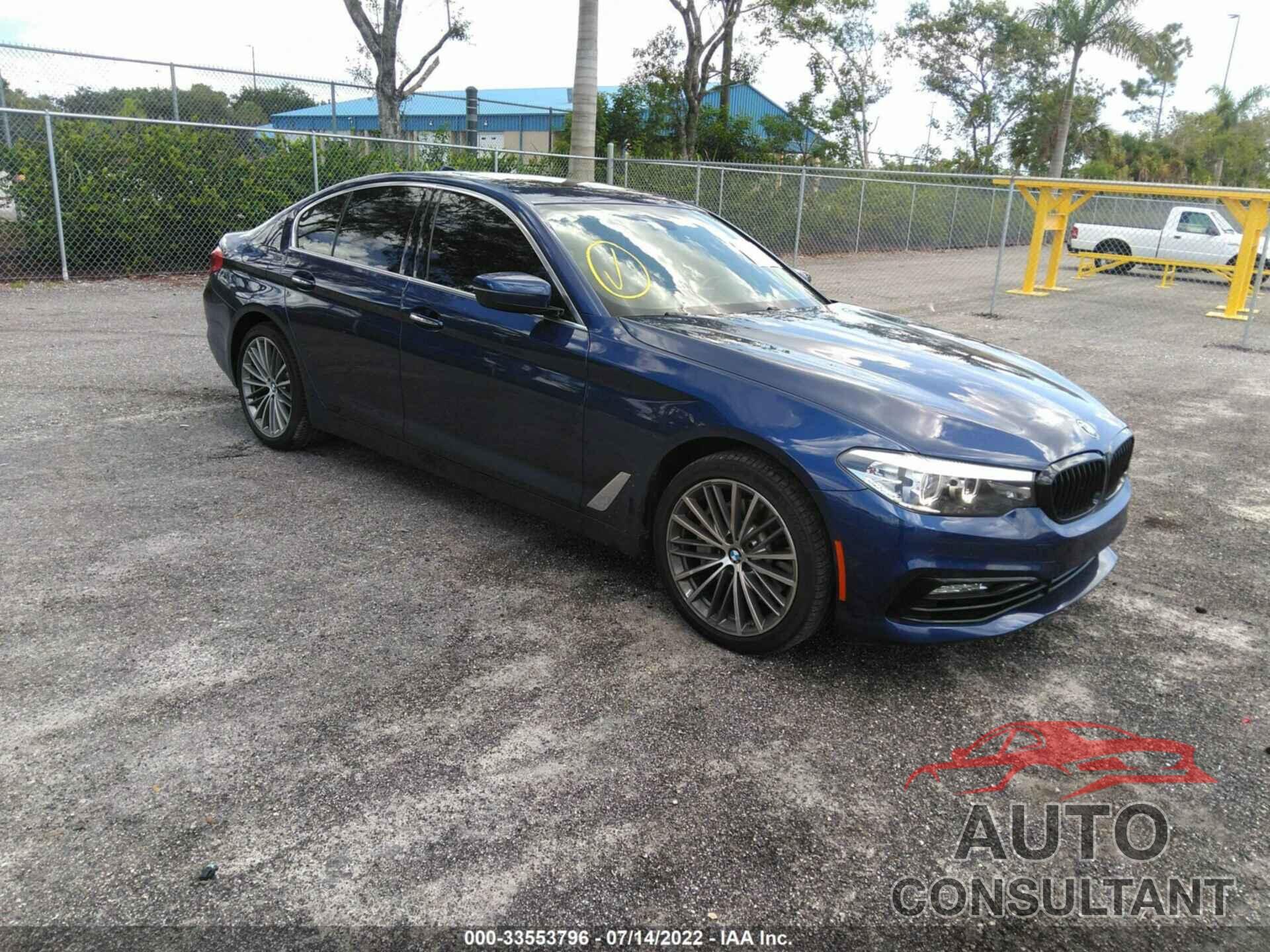 BMW 5 SERIES 2018 - WBAJA5C5XJWA37030