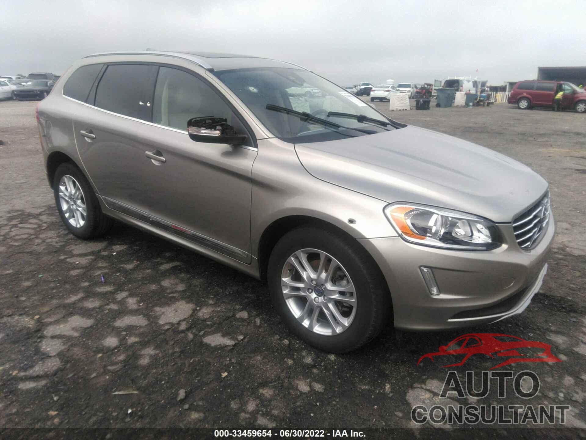 VOLVO XC60 2016 - YV4612RK7G2829313