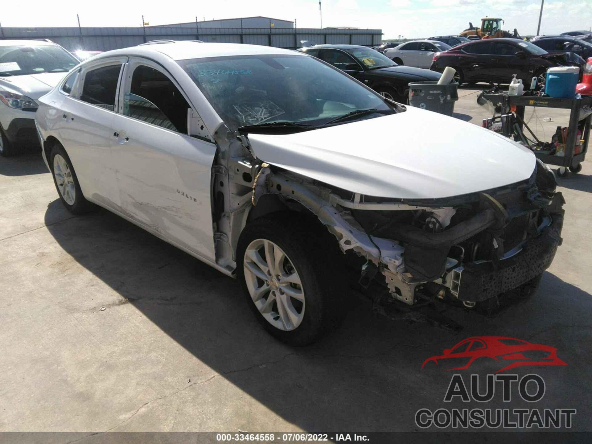 CHEVROLET MALIBU 2018 - 1G1ZD5ST4JF197133