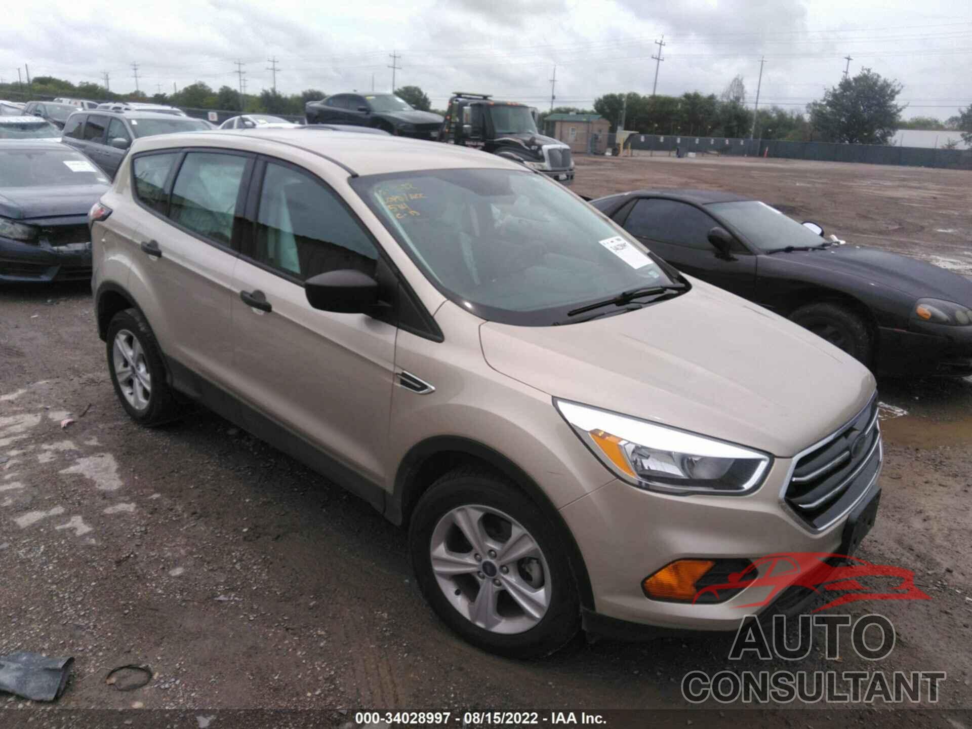 FORD ESCAPE 2017 - 1FMCU0F79HUE34942