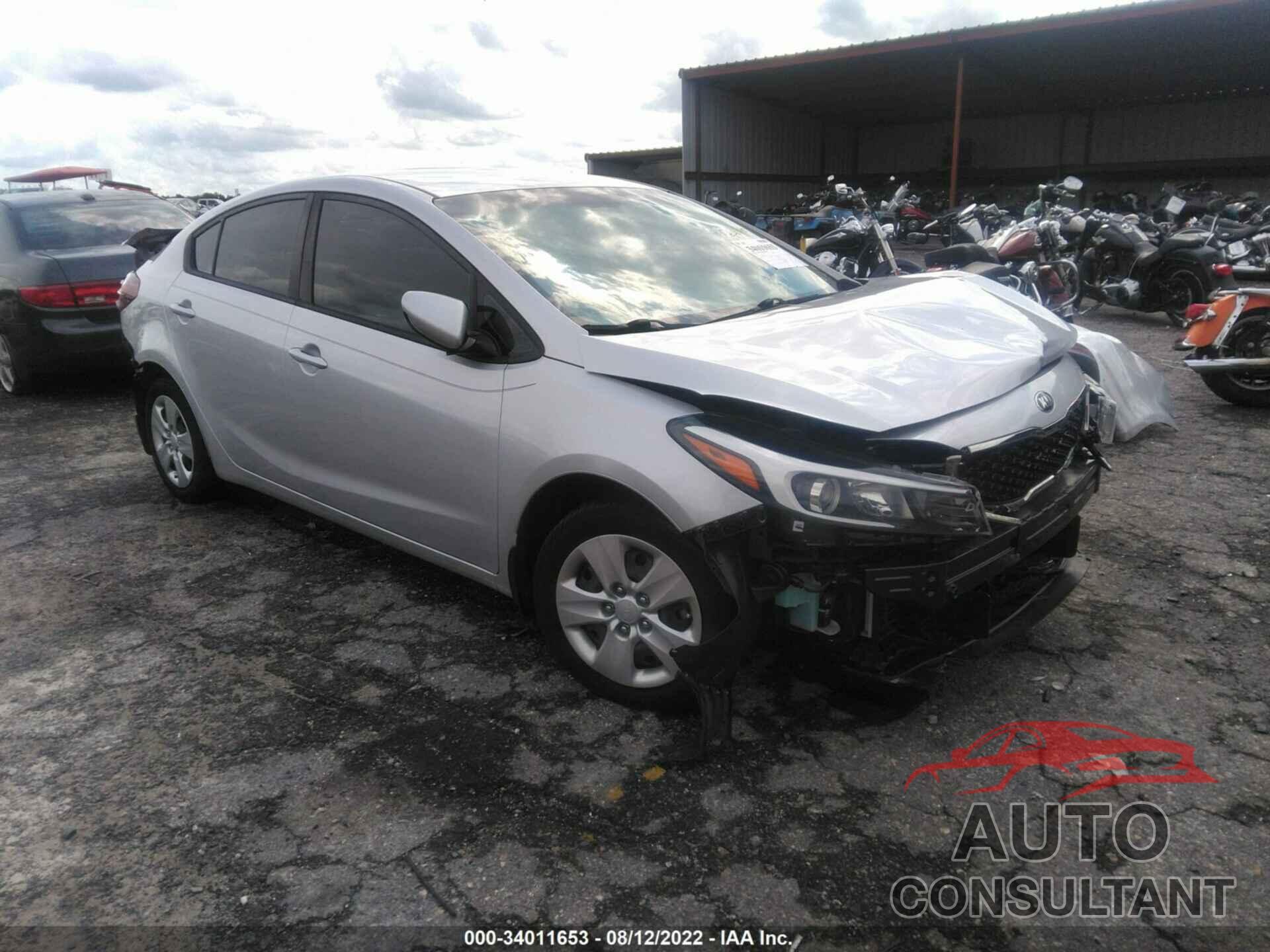 KIA FORTE 2017 - 3KPFK4A79HE141787