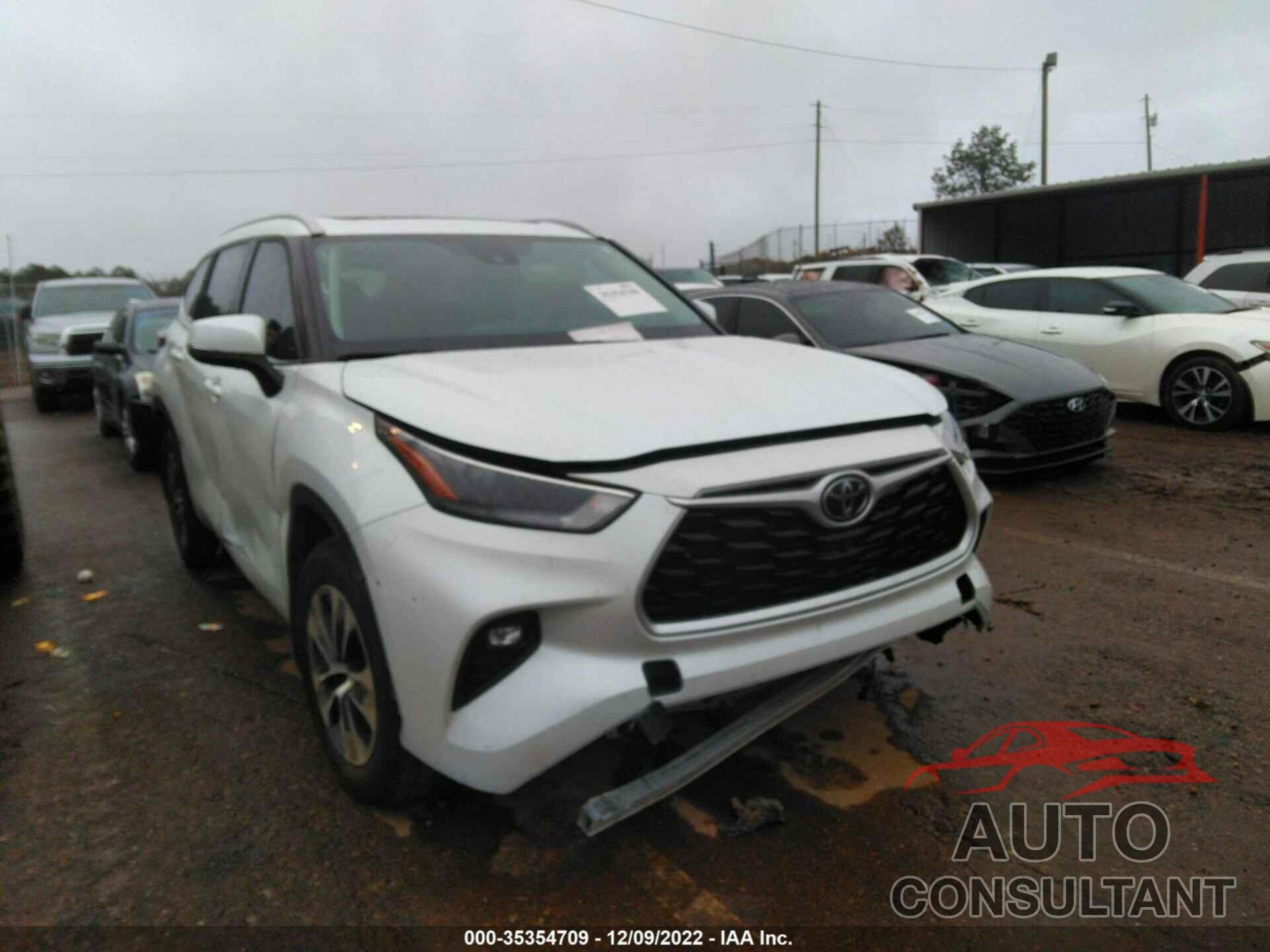 TOYOTA HIGHLANDER 2022 - 5TDGZRAH1NS540801