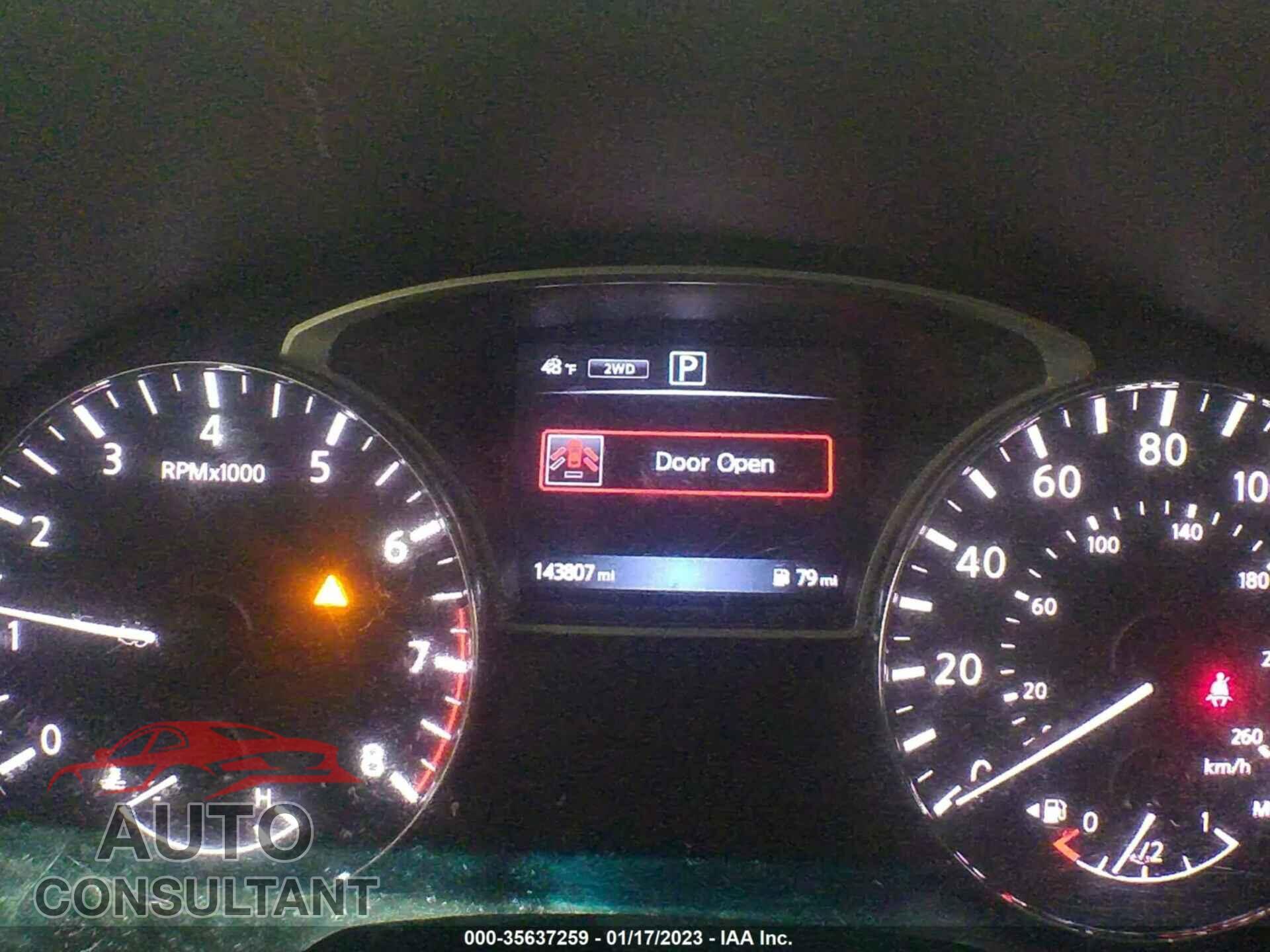 NISSAN PATHFINDER 2017 - 5N1DR2MM2HC657811