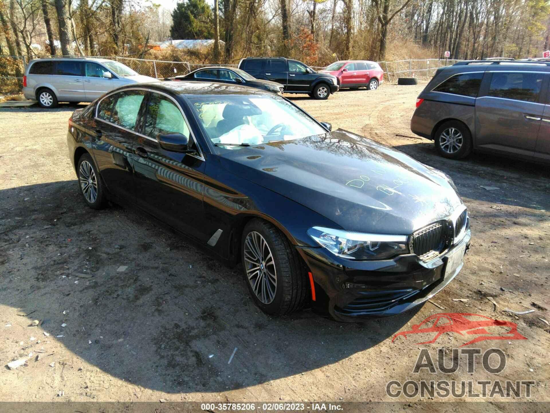 BMW 5 SERIES 2019 - WBAJA7C55KWW17358